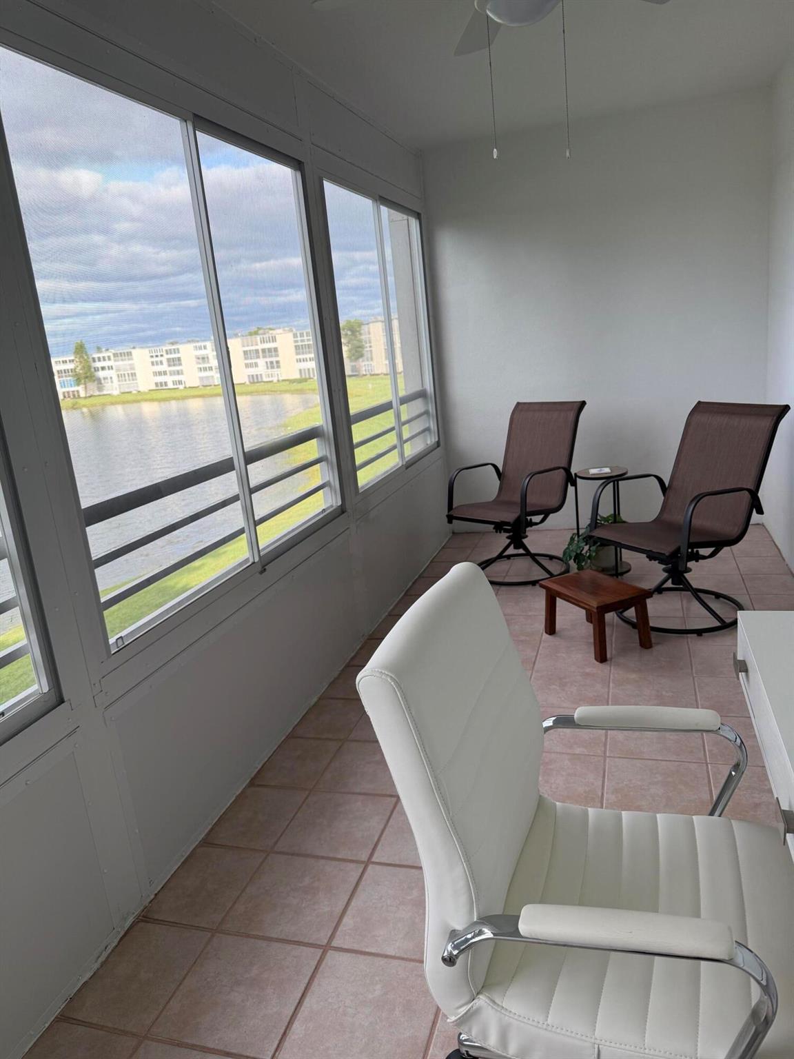 AINSLIE AT CENTURY VILLAG - Residential Lease