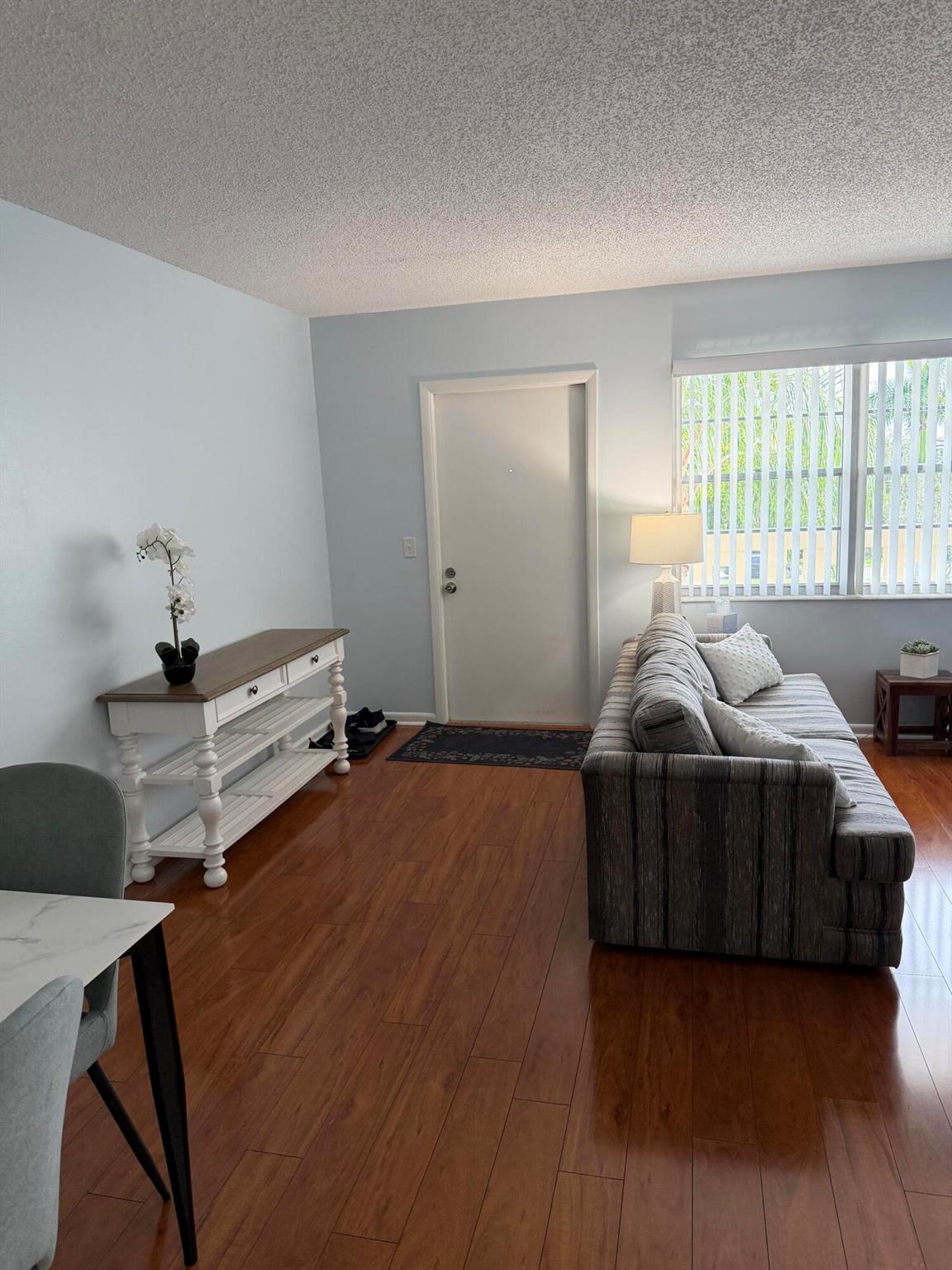 AINSLIE AT CENTURY VILLAG - Residential Lease