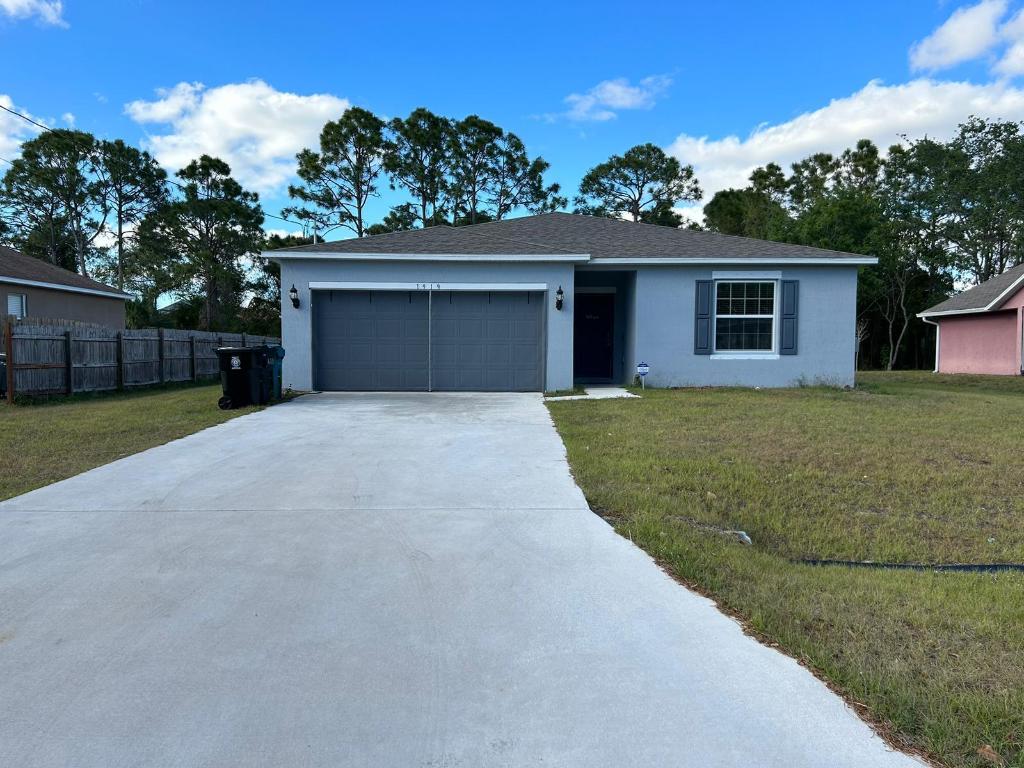 PORT ST LUCIE SECTION 7 - Residential Lease