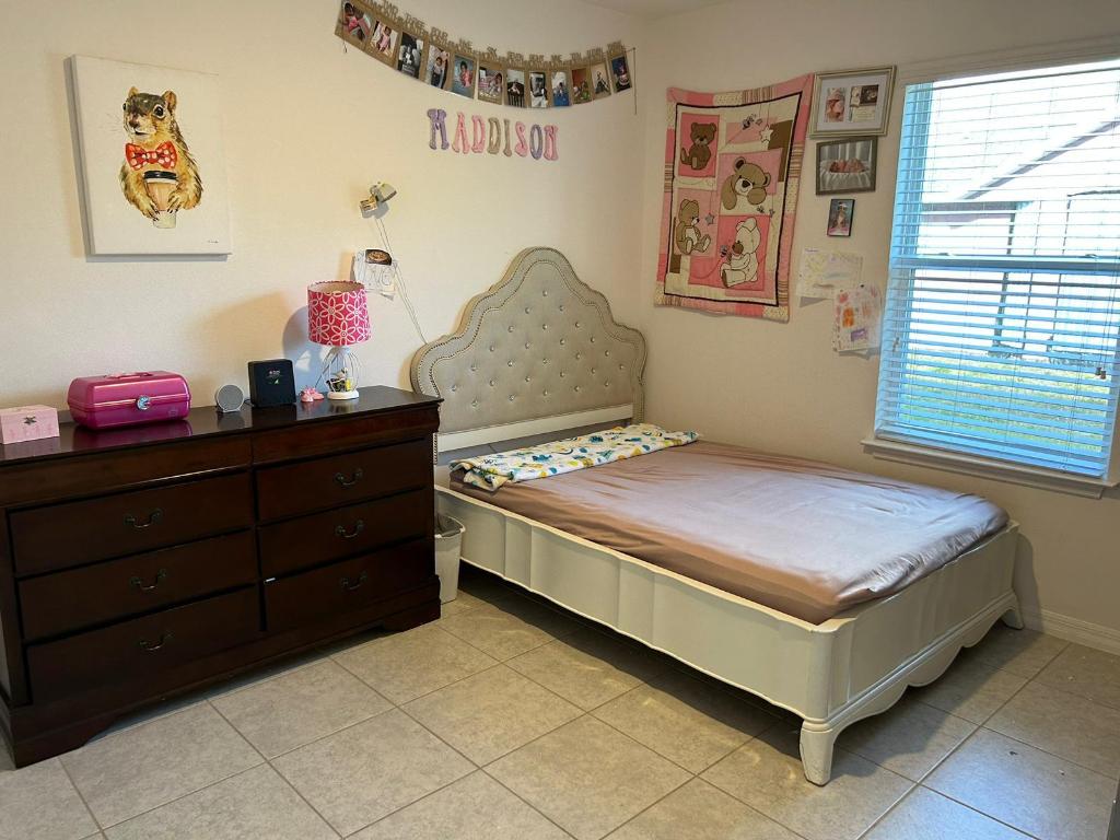 PORT ST LUCIE SECTION 7 - Residential Lease