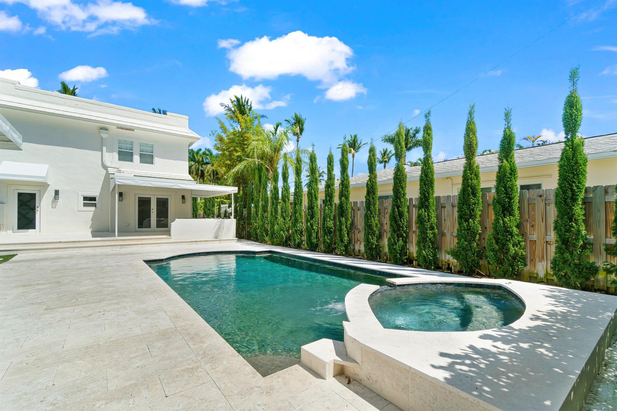 GRUBER CARLBERG - Residential Lease