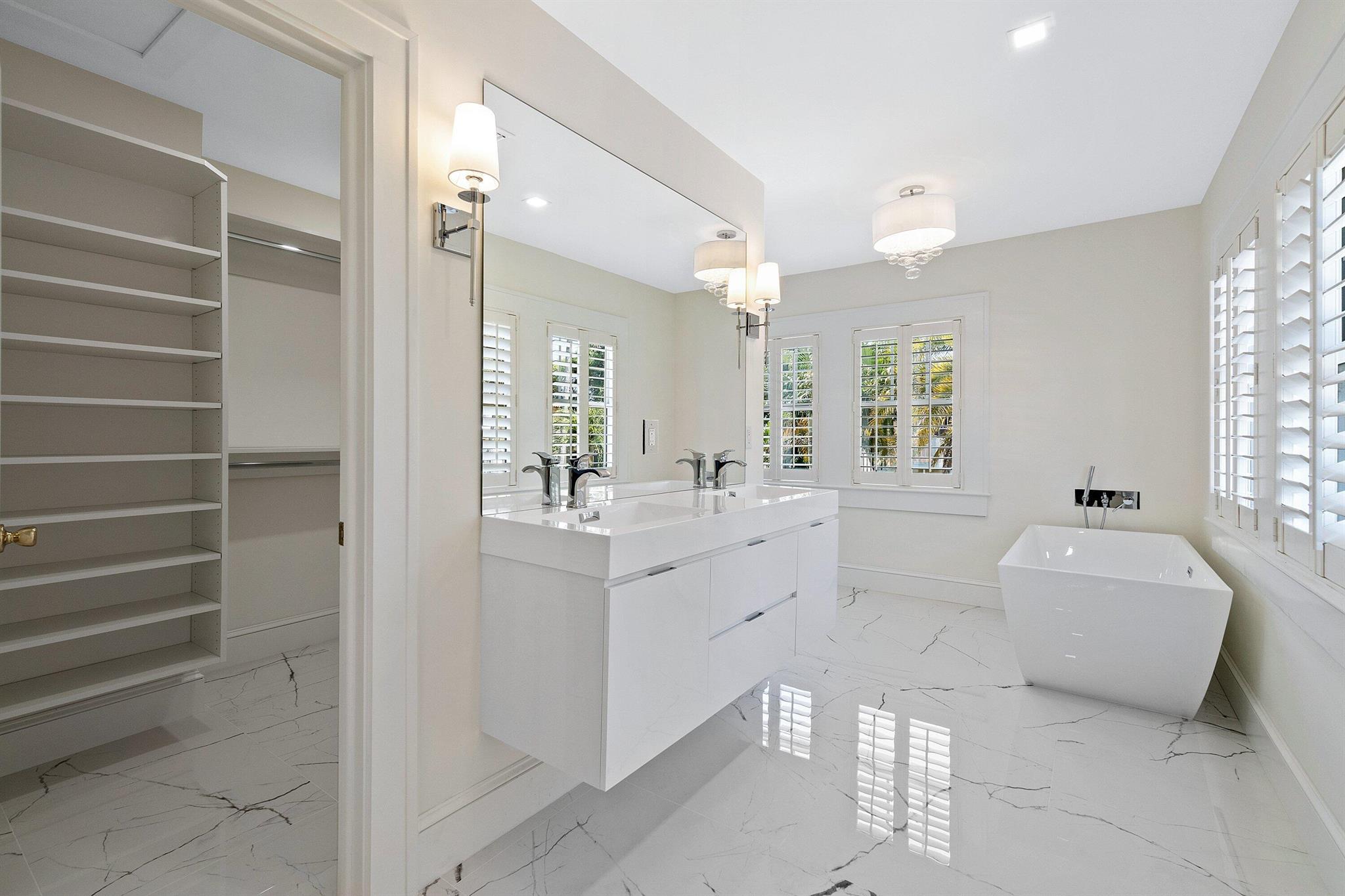 GRUBER CARLBERG - Residential Lease