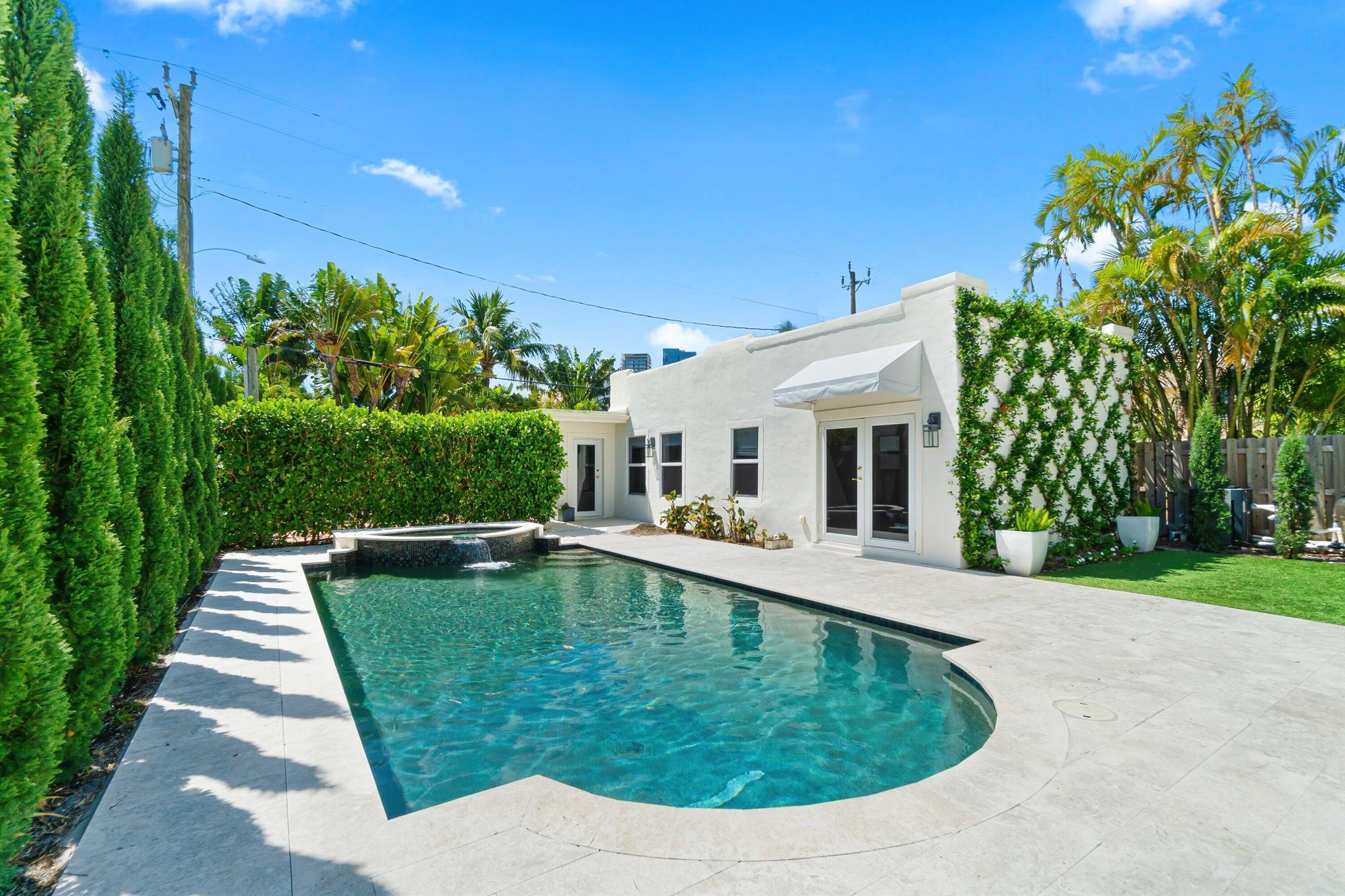 GRUBER CARLBERG - Residential Lease
