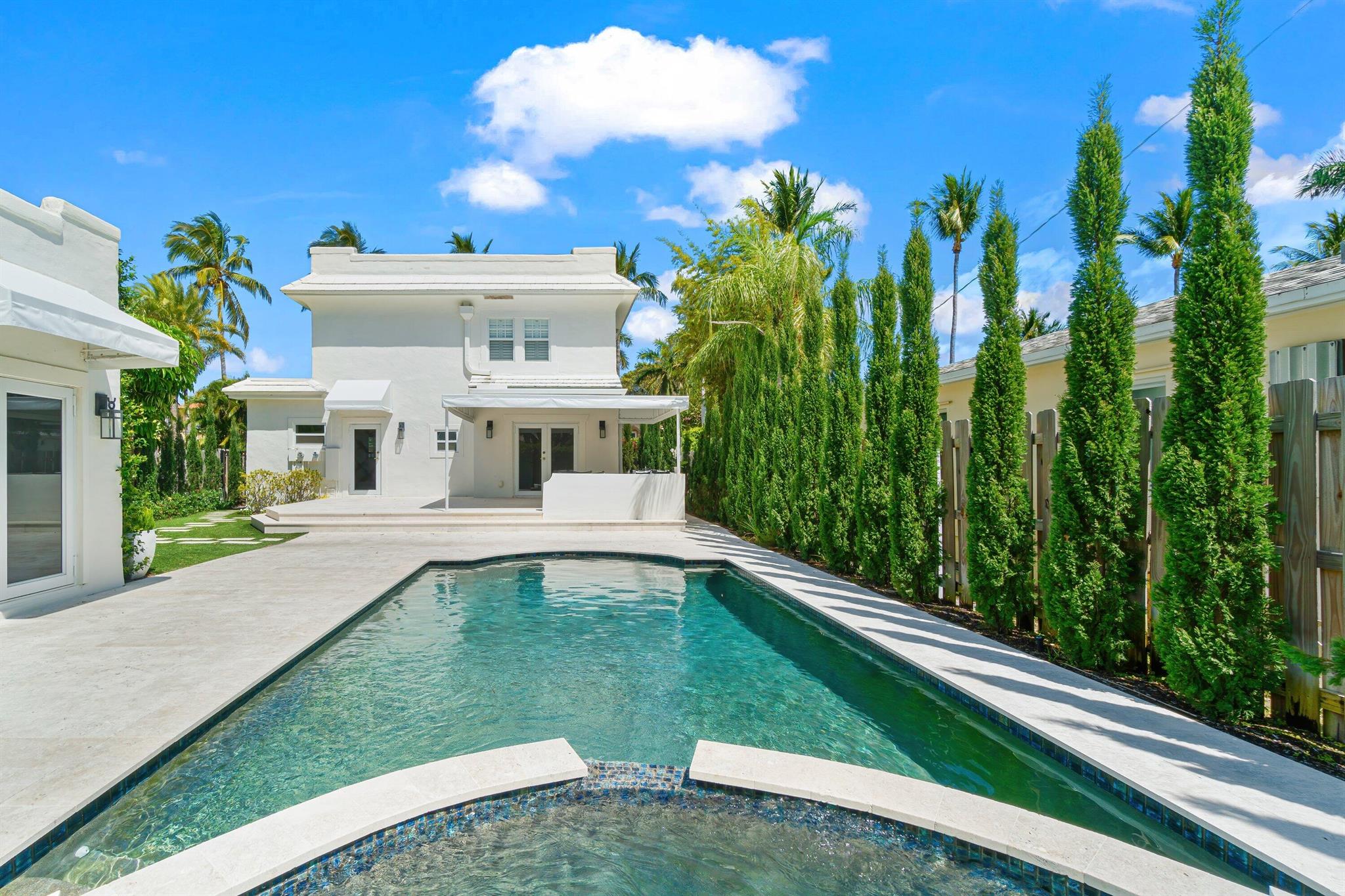 GRUBER CARLBERG - Residential Lease