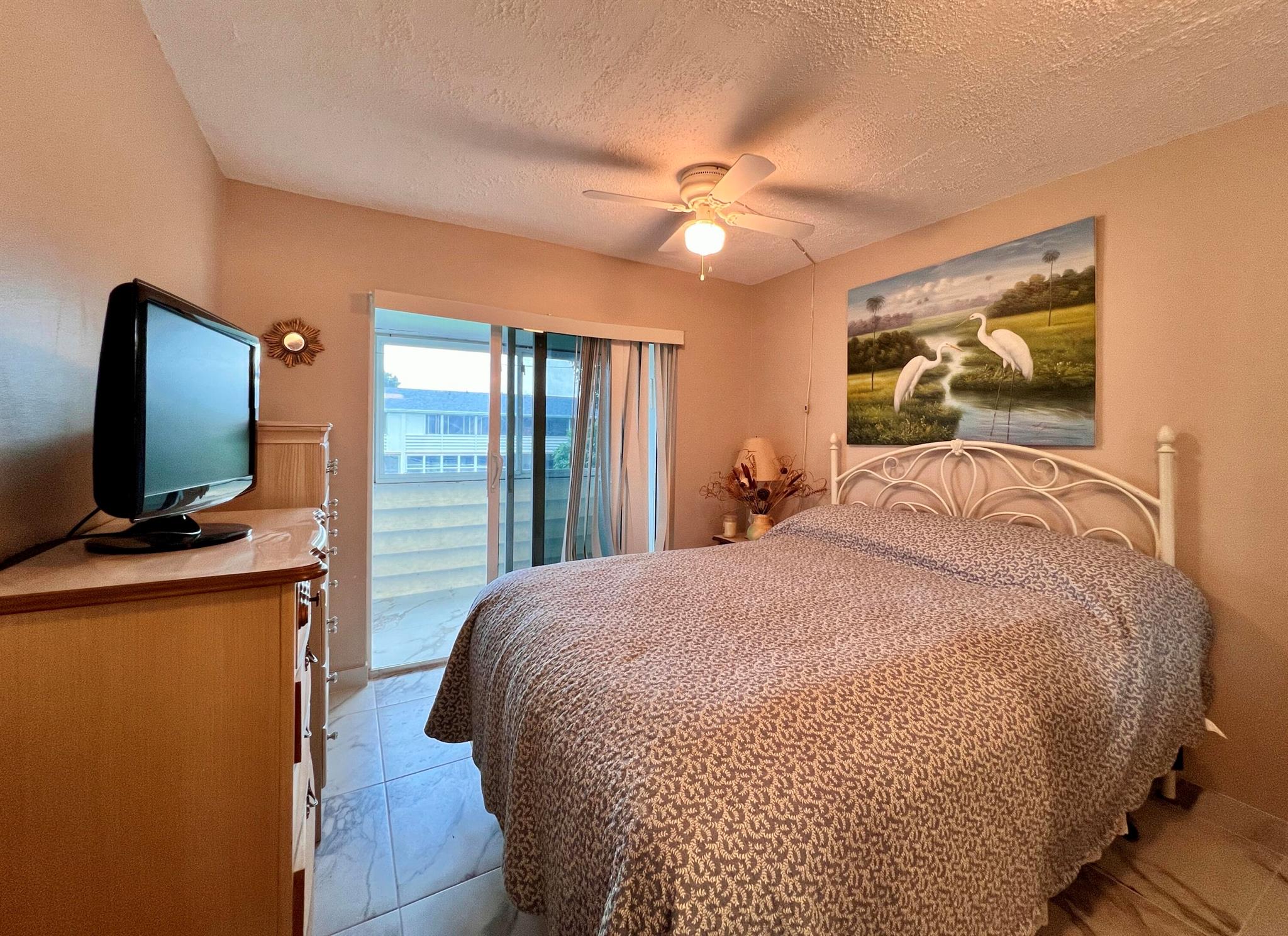 BEDFORD CONDO - Residential