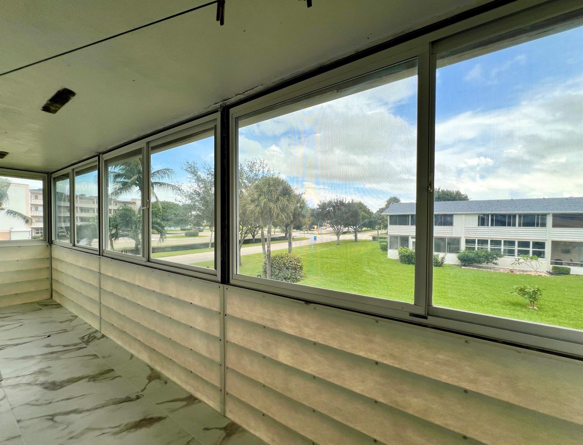 BEDFORD CONDO - Residential