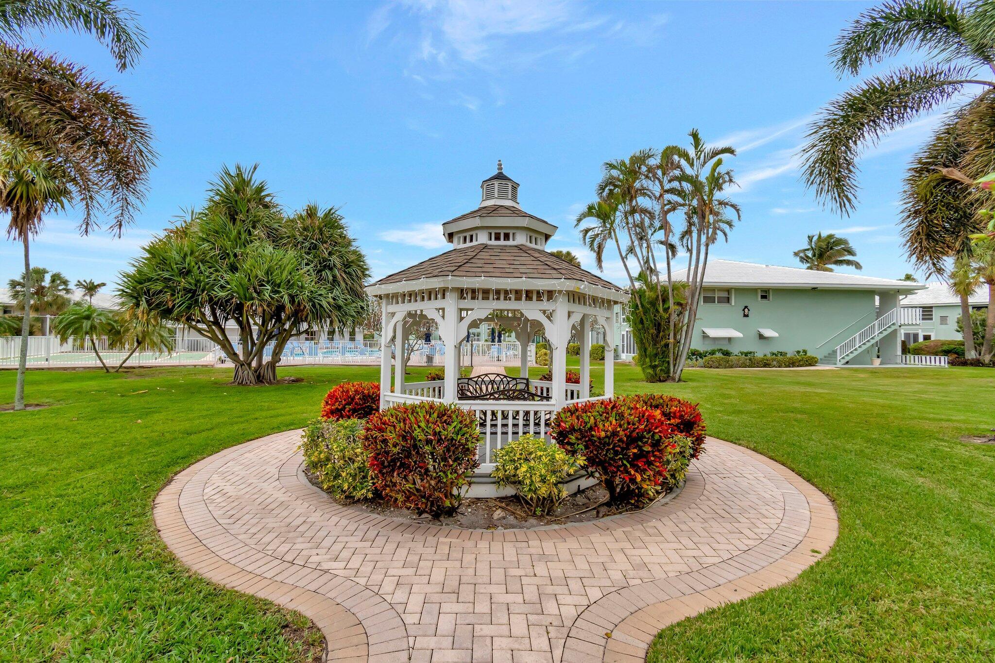 Crown Colony - Residential