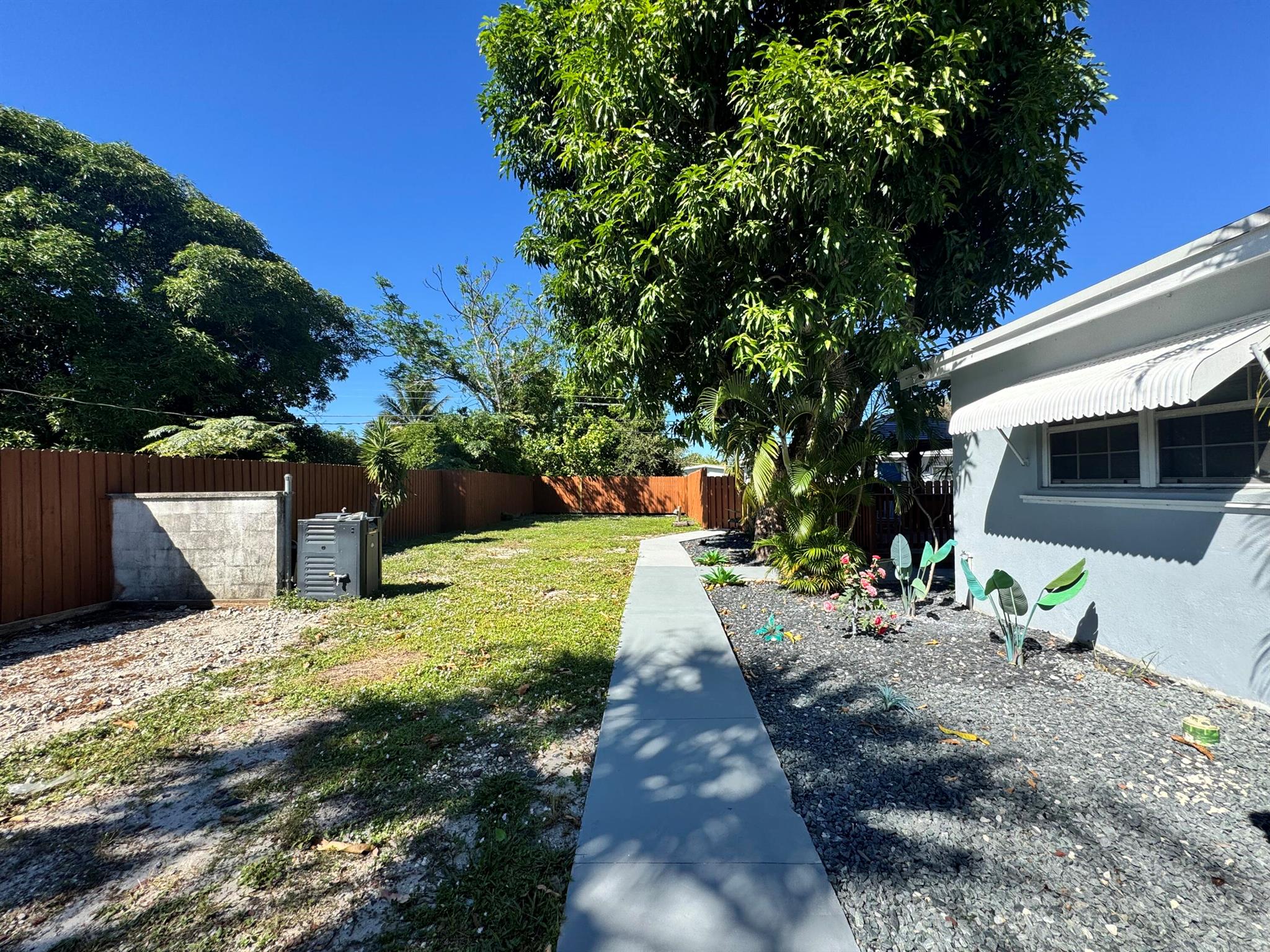 KELSEY CITY - Residential Lease