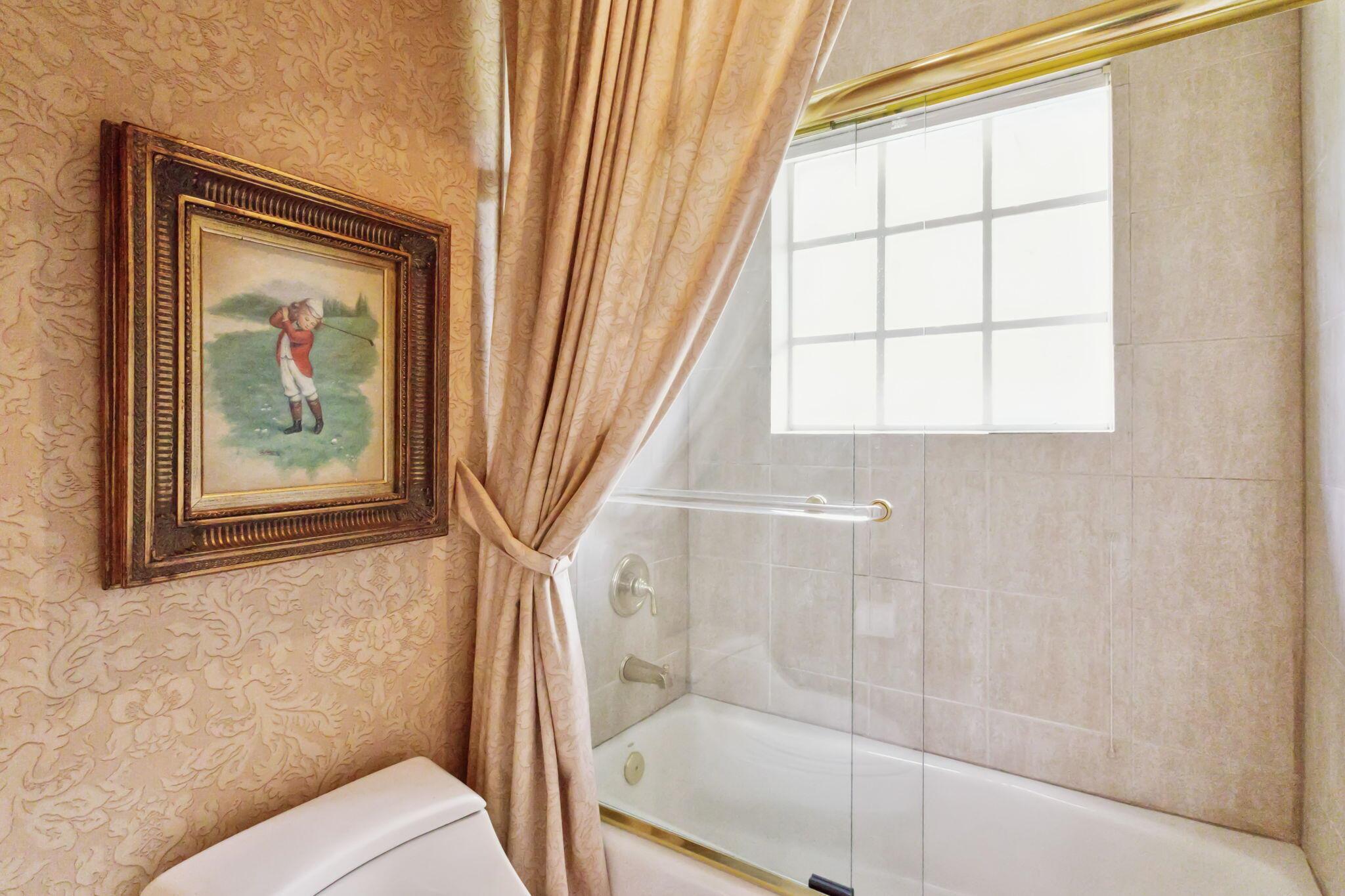 ADDISON RESERVE PARS 4 & - Residential