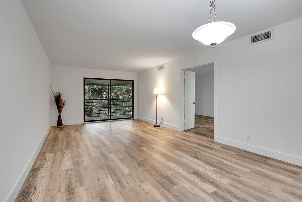 Photo of 10143 Mangrove Drive #305, Boynton Beach, FL 33437 (MLS # R10974294)