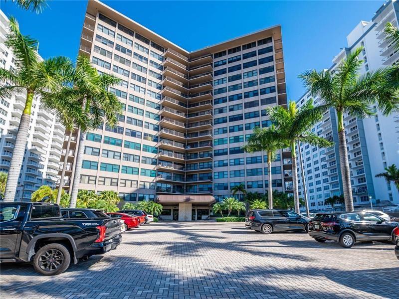 3800 Galt Ocean Dr 203