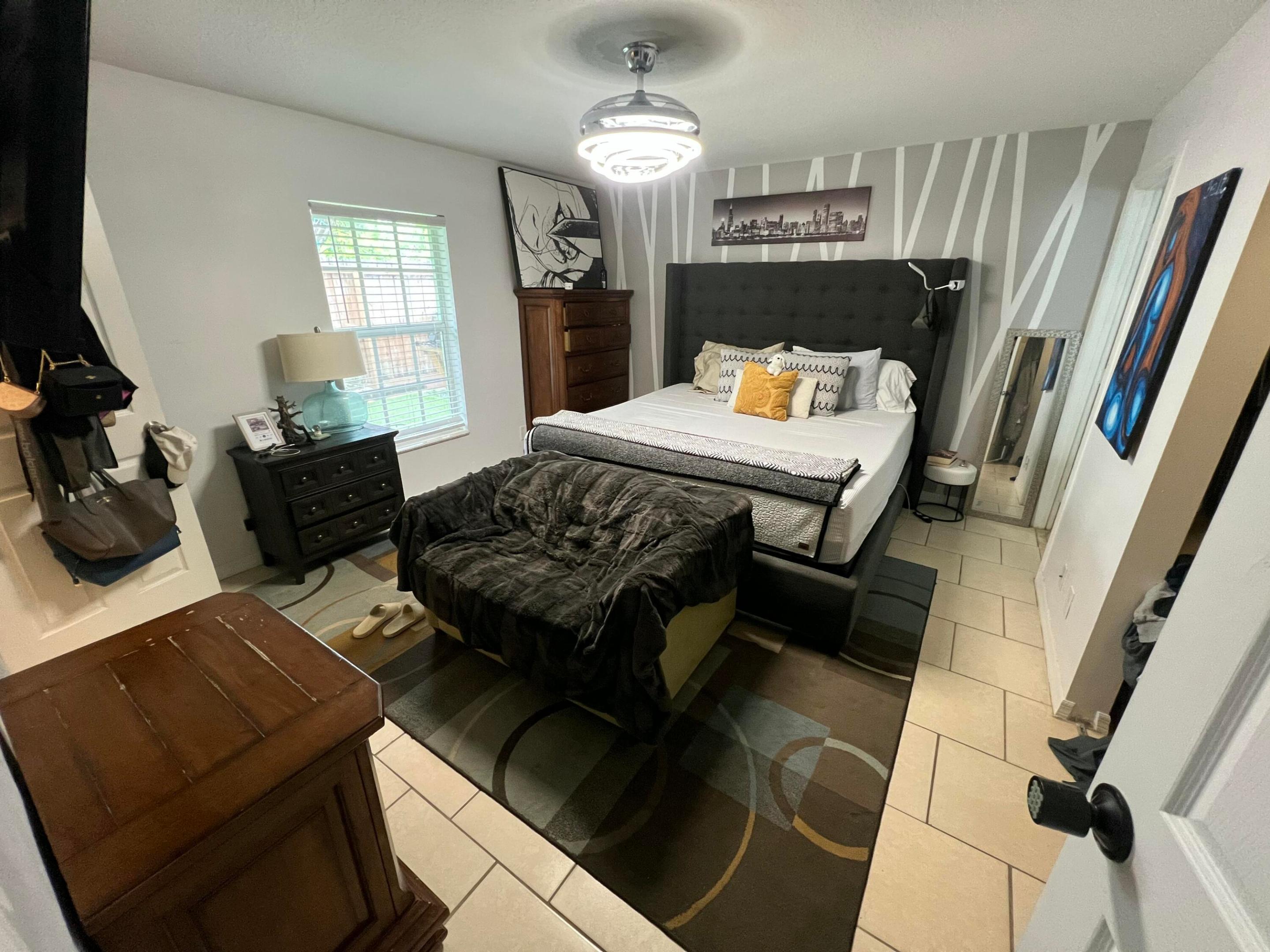 ROYAL PALM PARK - Residential