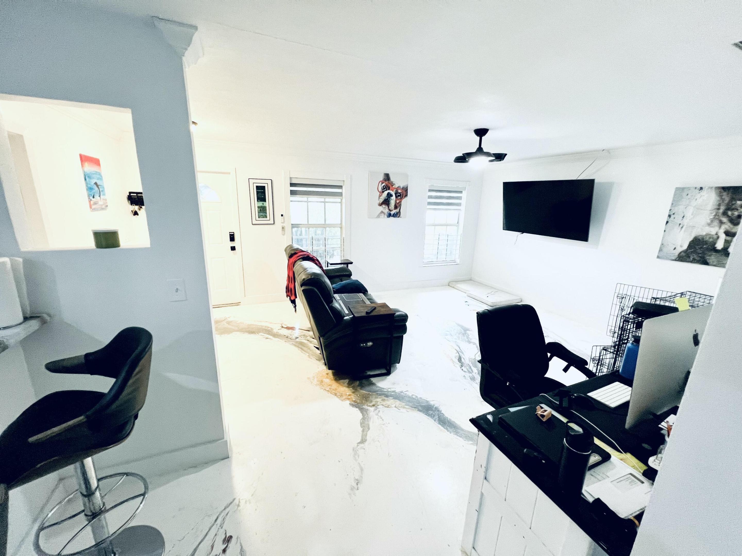 ROYAL PALM PARK - Residential