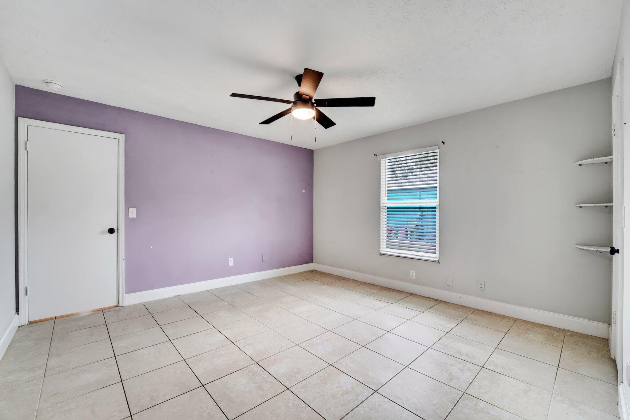 PORT ST LUCIE SECTION 10 - Residential Lease