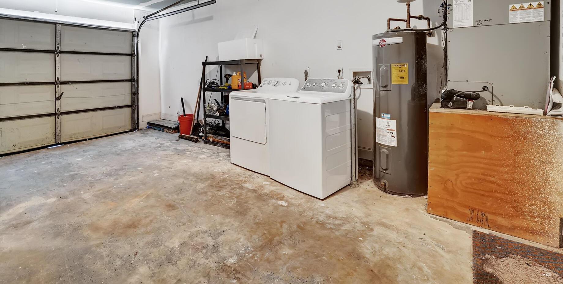 PORT ST LUCIE SECTION 10 - Residential Lease