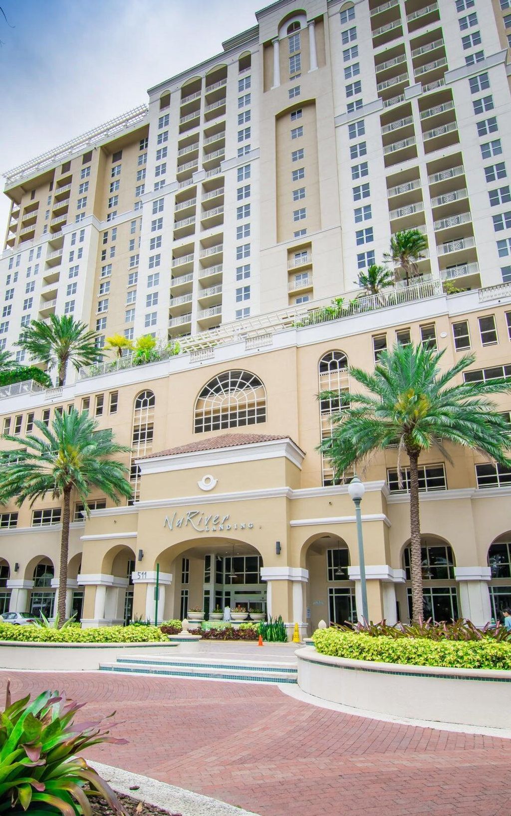 Photo of 511 SE 5th Avenue #1111, Fort Lauderdale, FL 33301 (MLS # B26036008)
