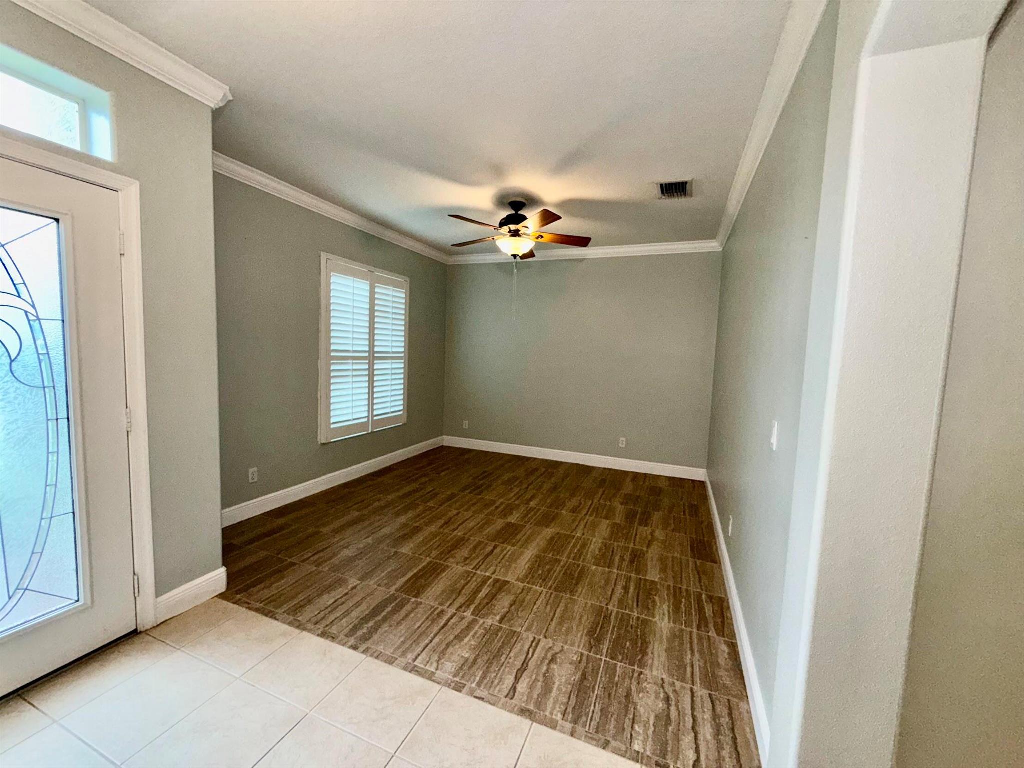 ''''''OAKS OF VERO PD PHA - Residential Lease