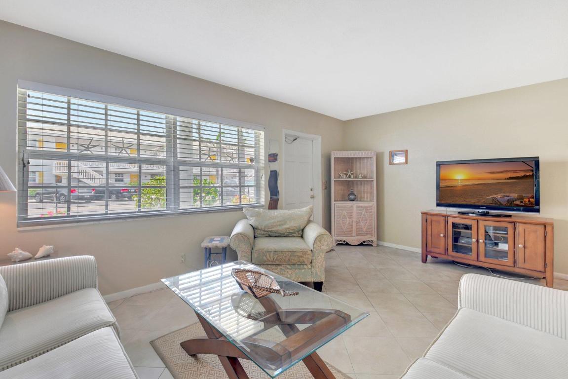 COLONIAL RIDGE CORP - Residential