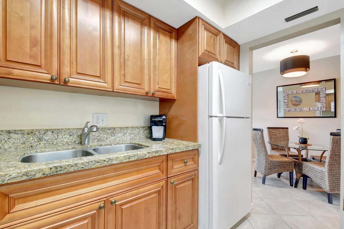 COLONIAL RIDGE CORP - Residential