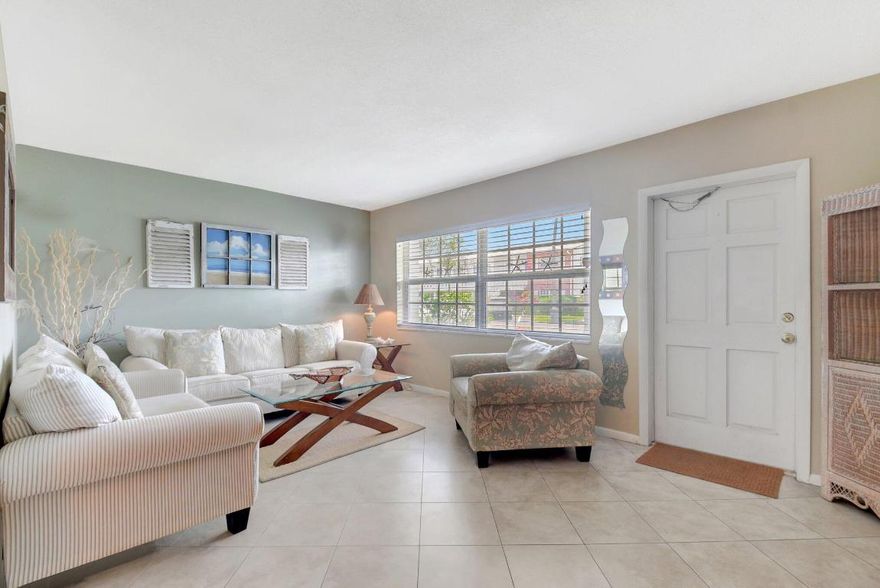 HUGE PRICE REDUCTION — BEST VALUE IN OCEAN RIDGE!
Seller is very motivated. This is the coastal opportunity buyers wait for.
Enjoy effortless beachside living in this first‑floor 1/1 featuring an updated kitchen and a 2024 A/C. Start your mornings with ocean breezes along Old Ocean Blvd., unwind under the oceanfront gazebo, or cool off in the community pool. Restaurants, Atlantic Ave, and PBI are all within easy reach.
Beach life at a price you can't ignore. Move fast — opportunities like this won't last!