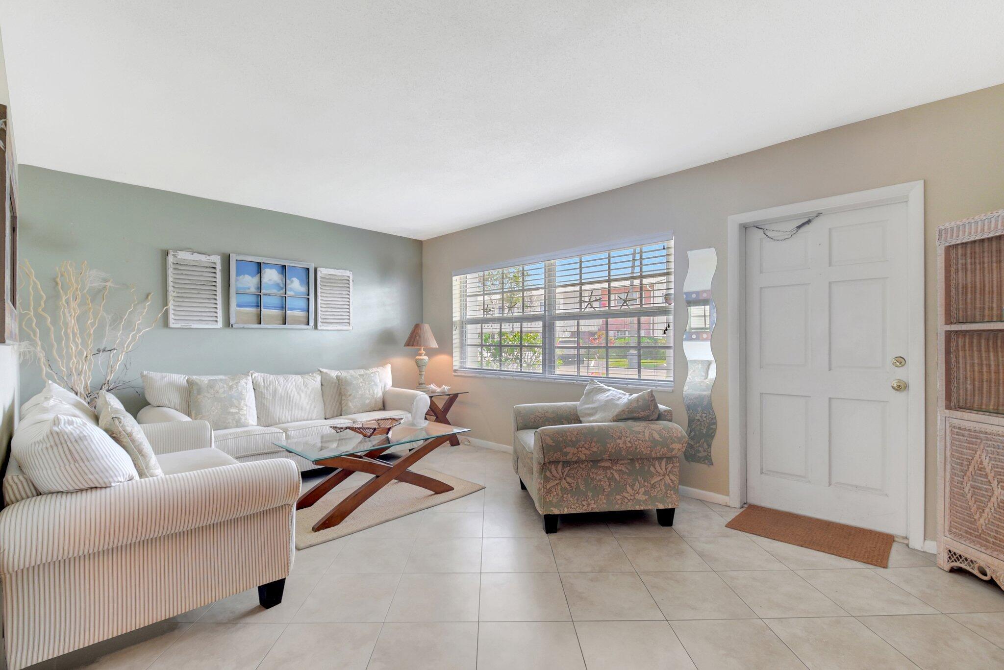 COLONIAL RIDGE CORP - Residential