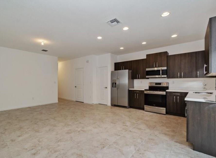 Cricket Club - Residential