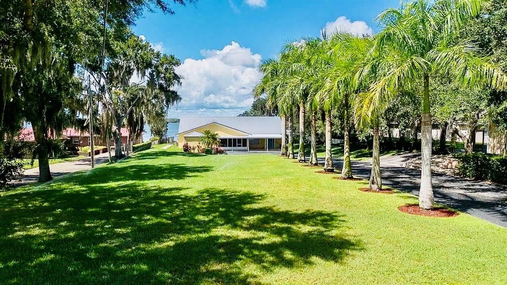 Photo of 131 Sunset Drive, Lake Placid, FL 33852 (MLS # F10529628)