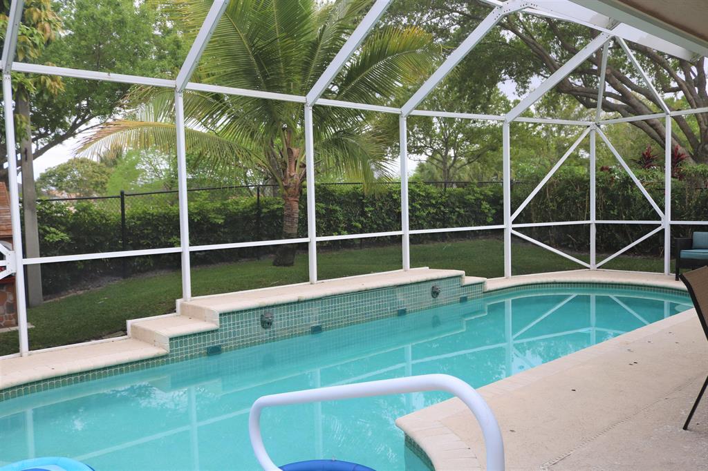 OLIVE TREE PAR 6C - Residential