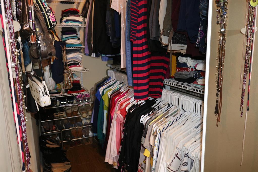 OLIVE TREE PAR 6C - Residential