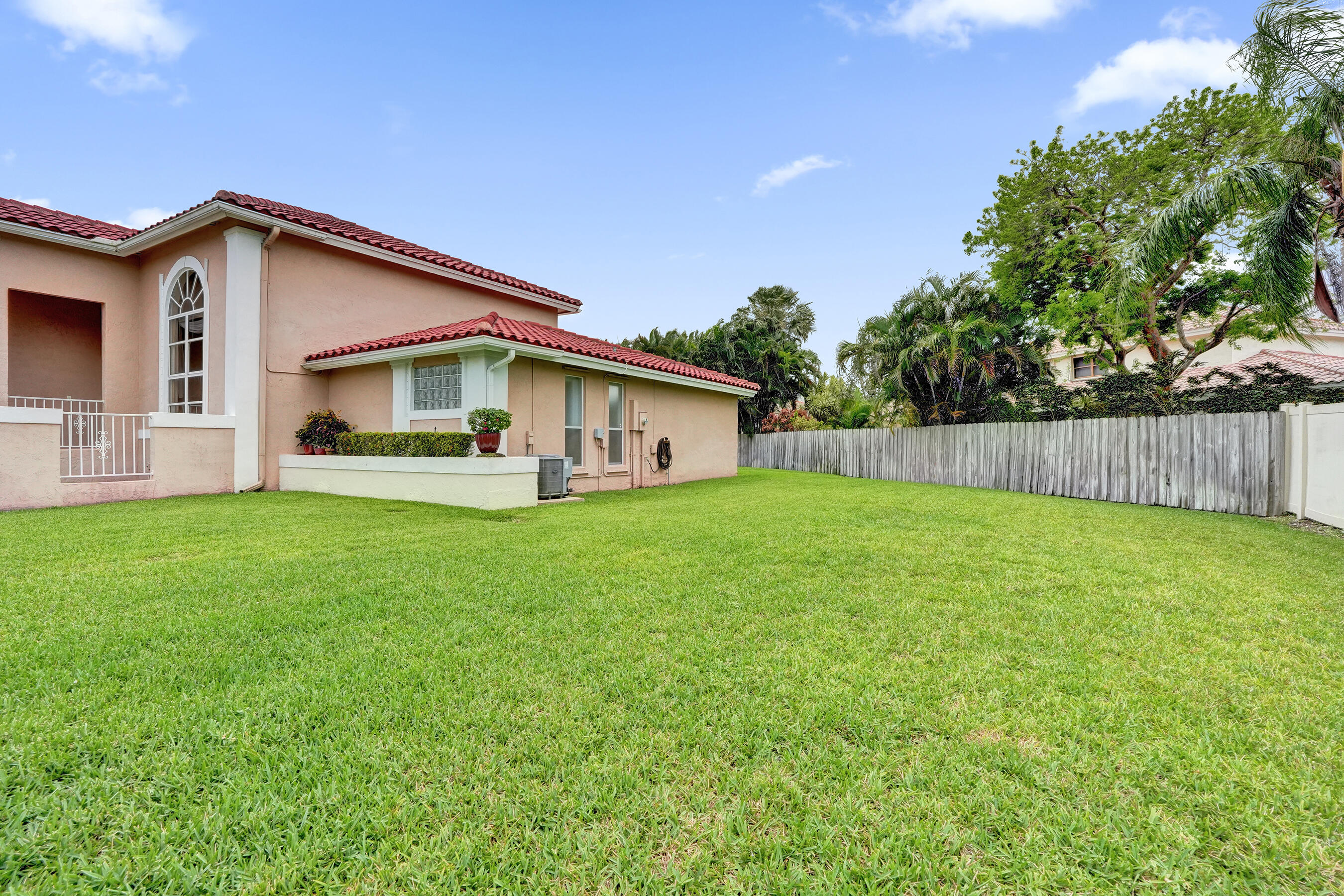 15620 Canterbury Court