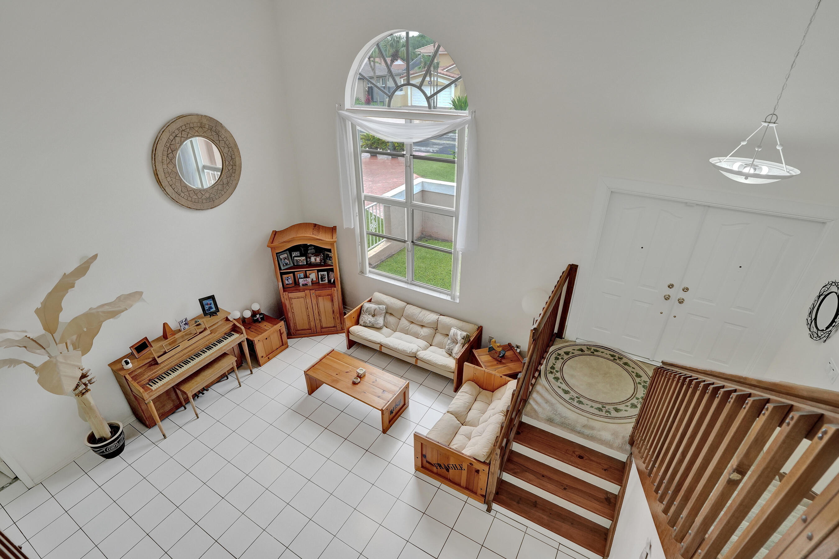 HAWKES BLUFF - Residential