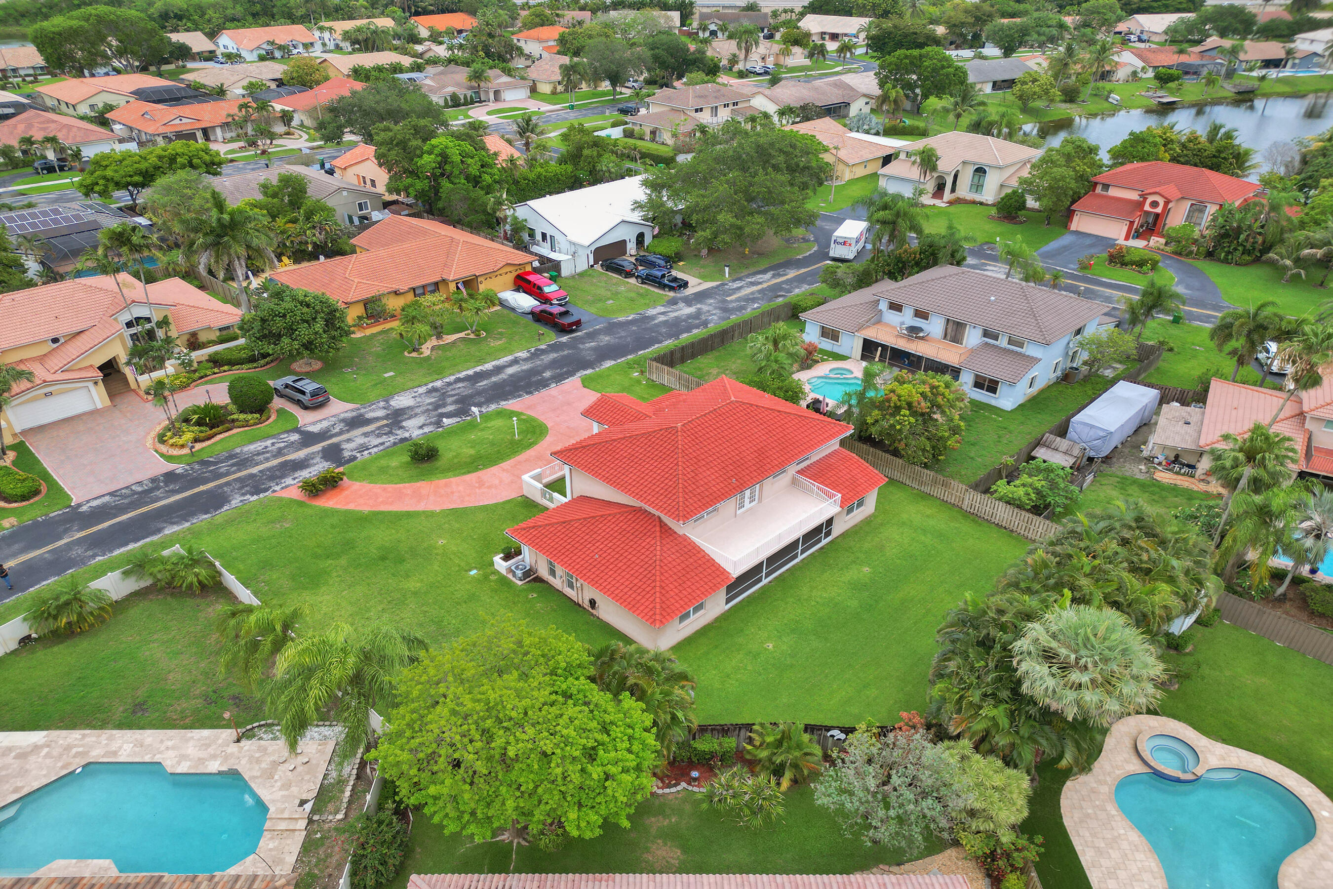 HAWKES BLUFF - Residential