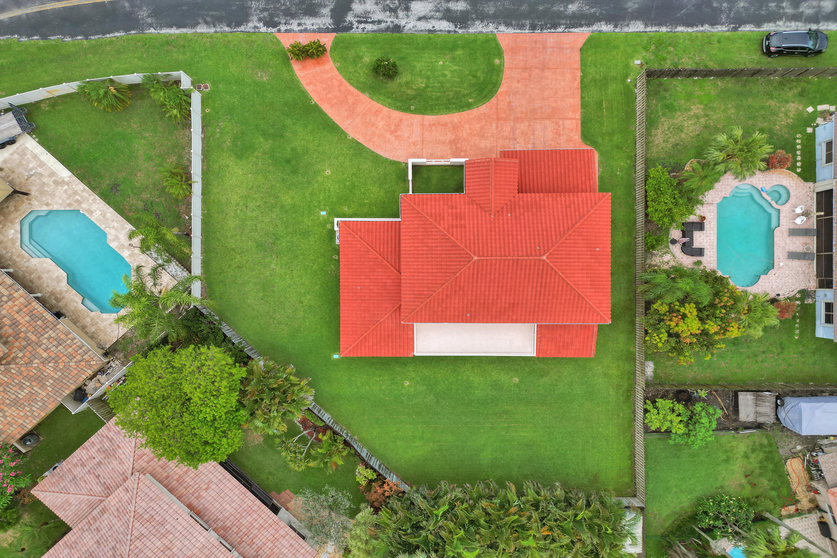 HAWKES BLUFF - Residential