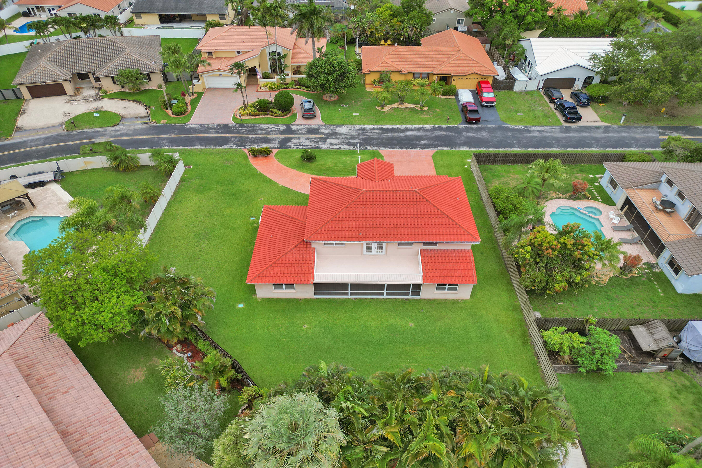 HAWKES BLUFF - Residential