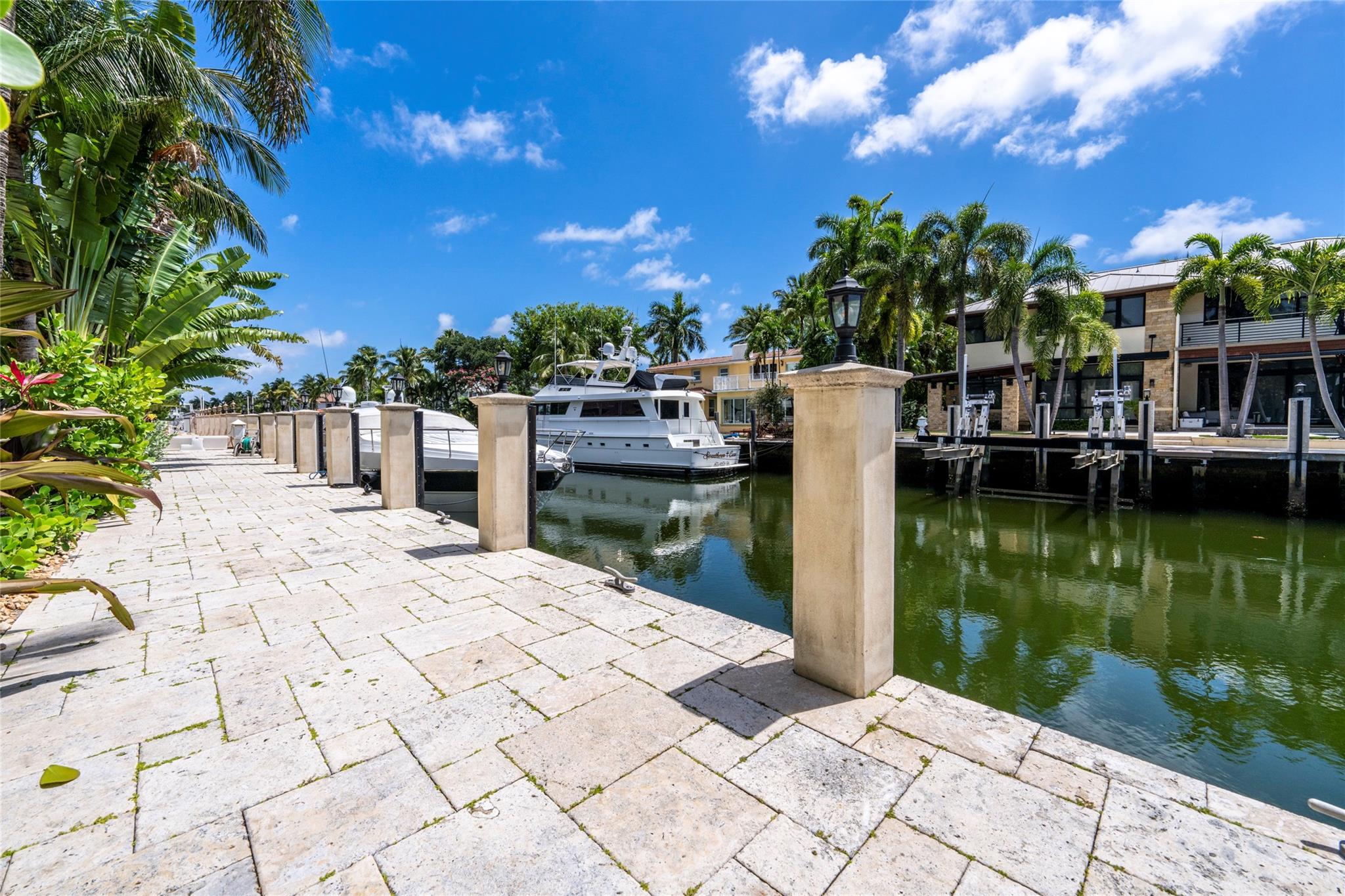 Coral Isles 15-60 B - Residential Lease