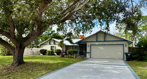 A home in Port St Lucie