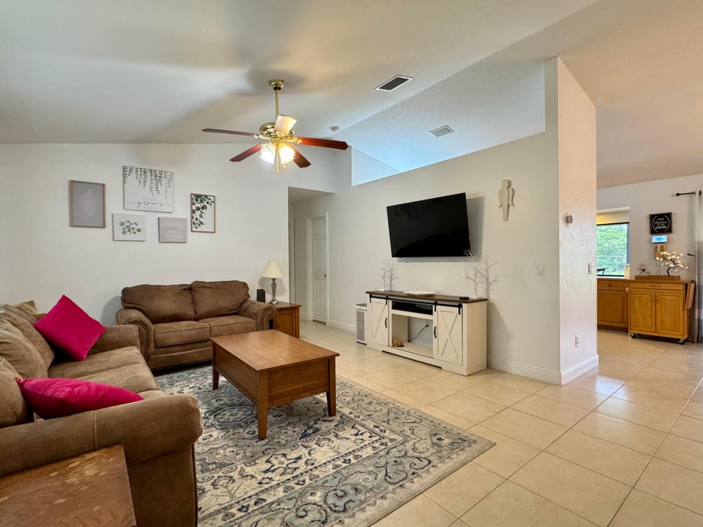 Photo of 1833 SE Deming Avenue, Port Saint Lucie, FL 34952 (MLS # R11038760)