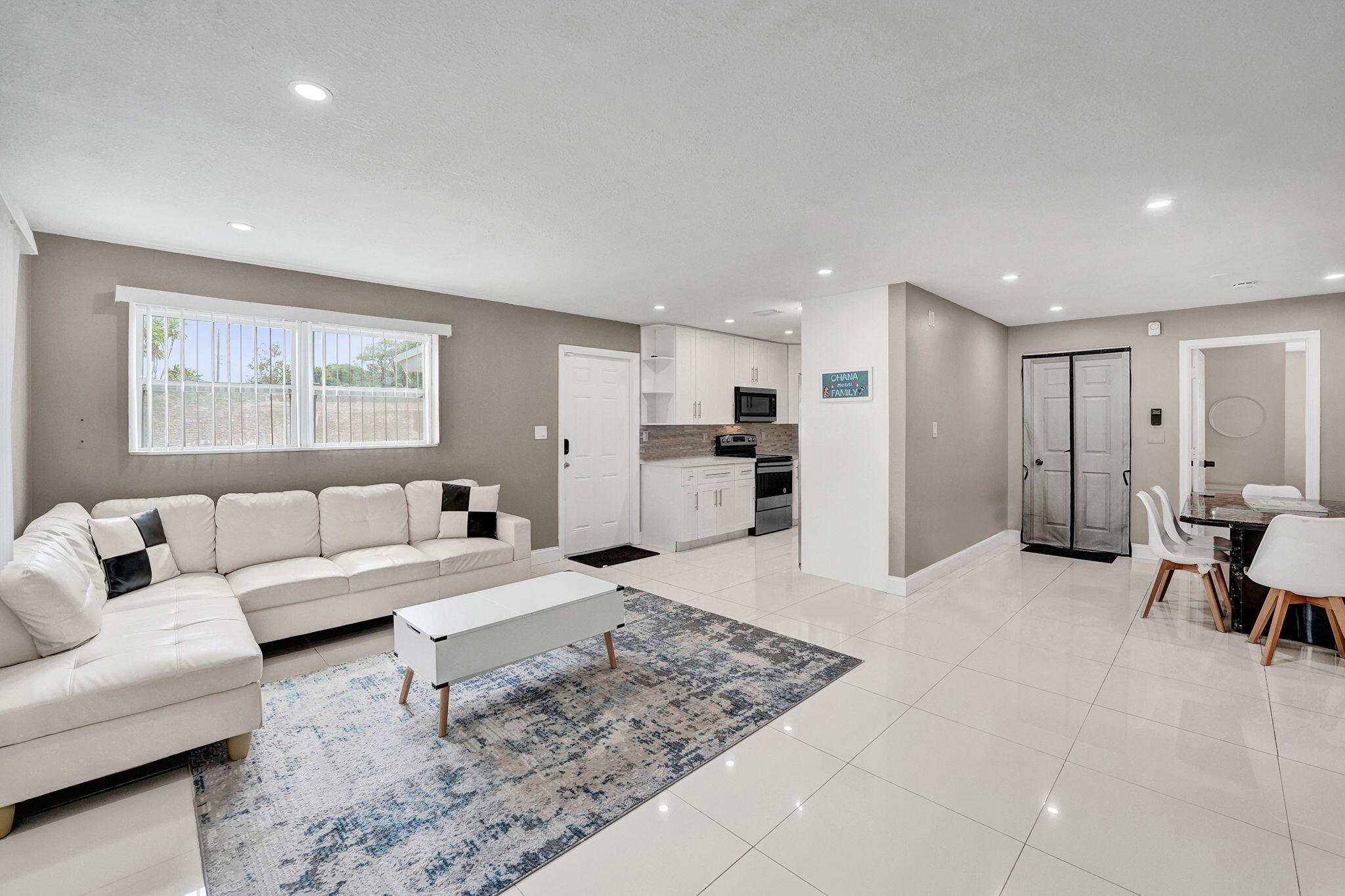 921 NW 14th Street