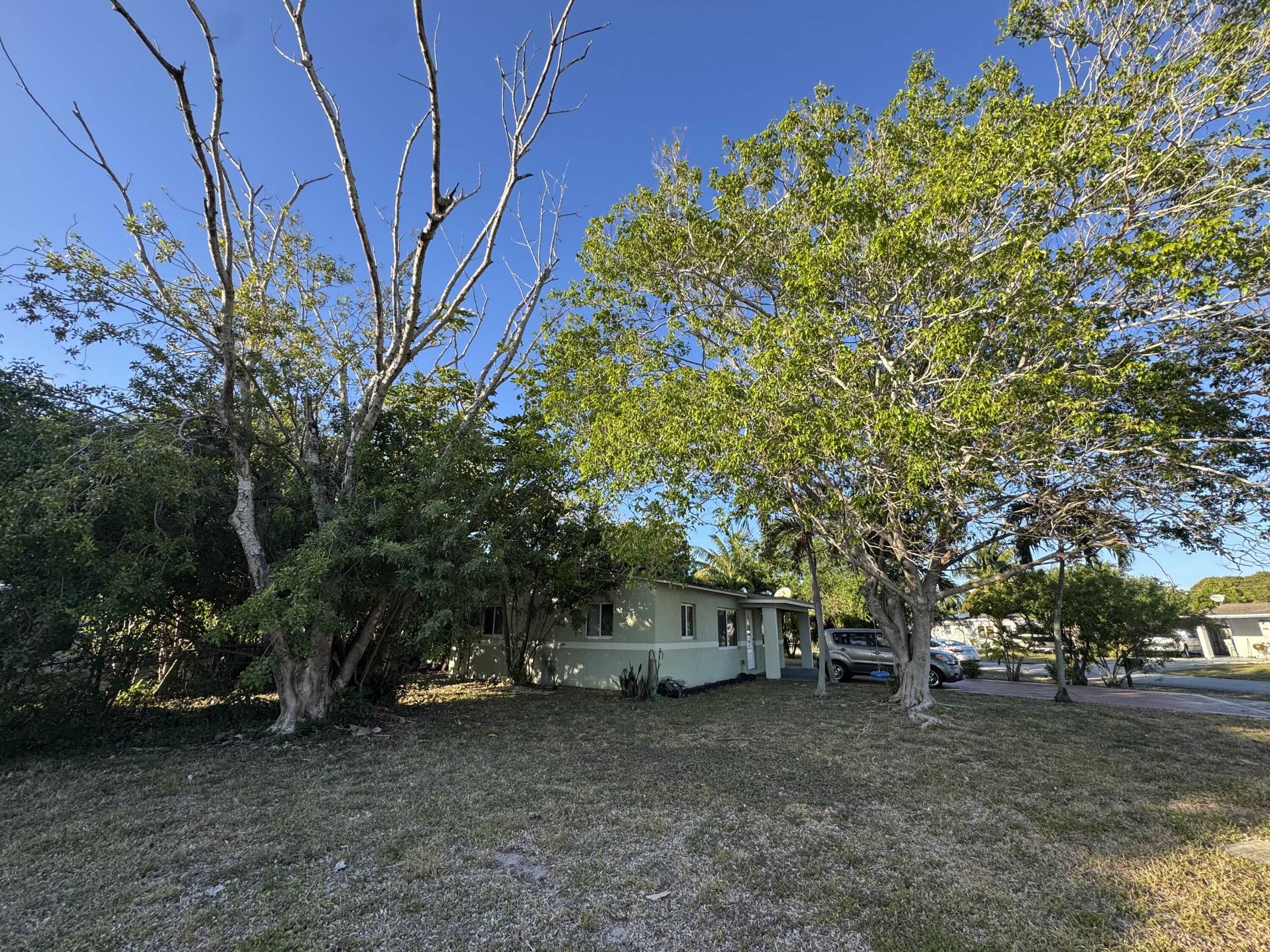 3331 NE 13th Avenue