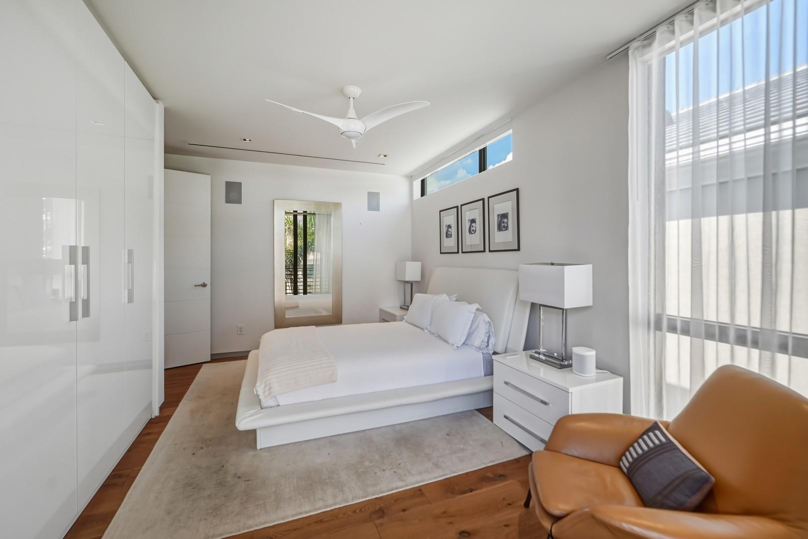 Riviera 6-17 B - Residential