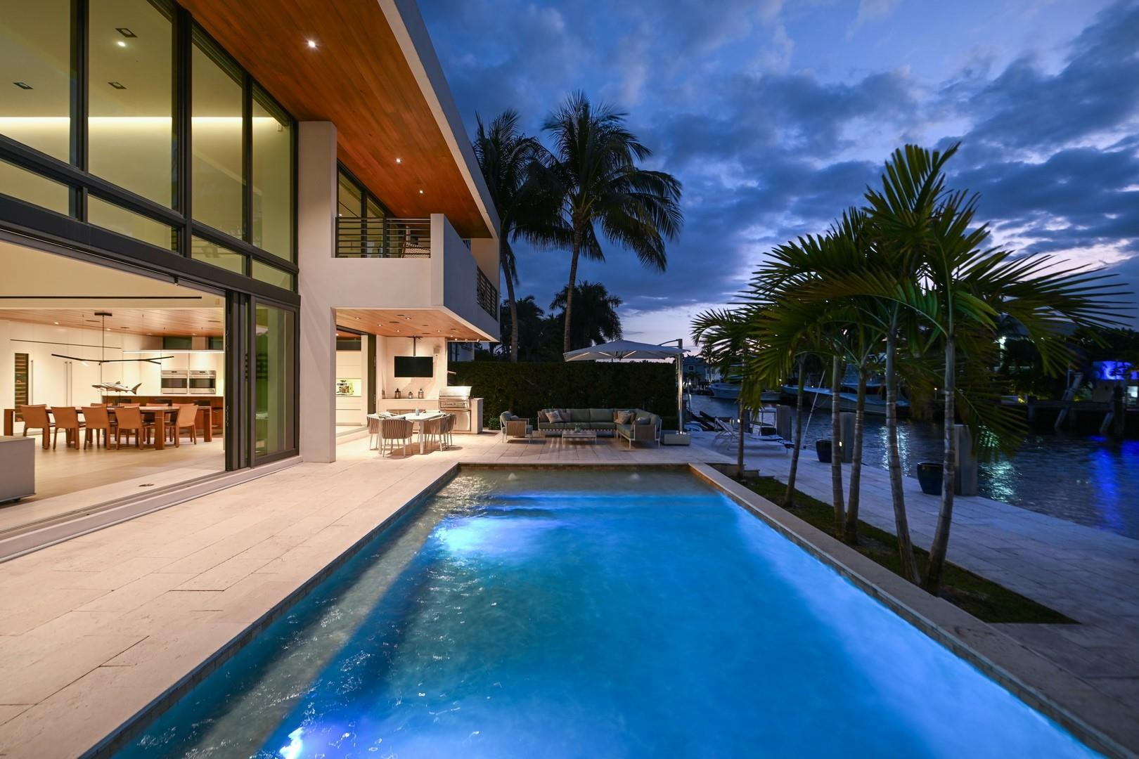 Riviera 6-17 B - Residential