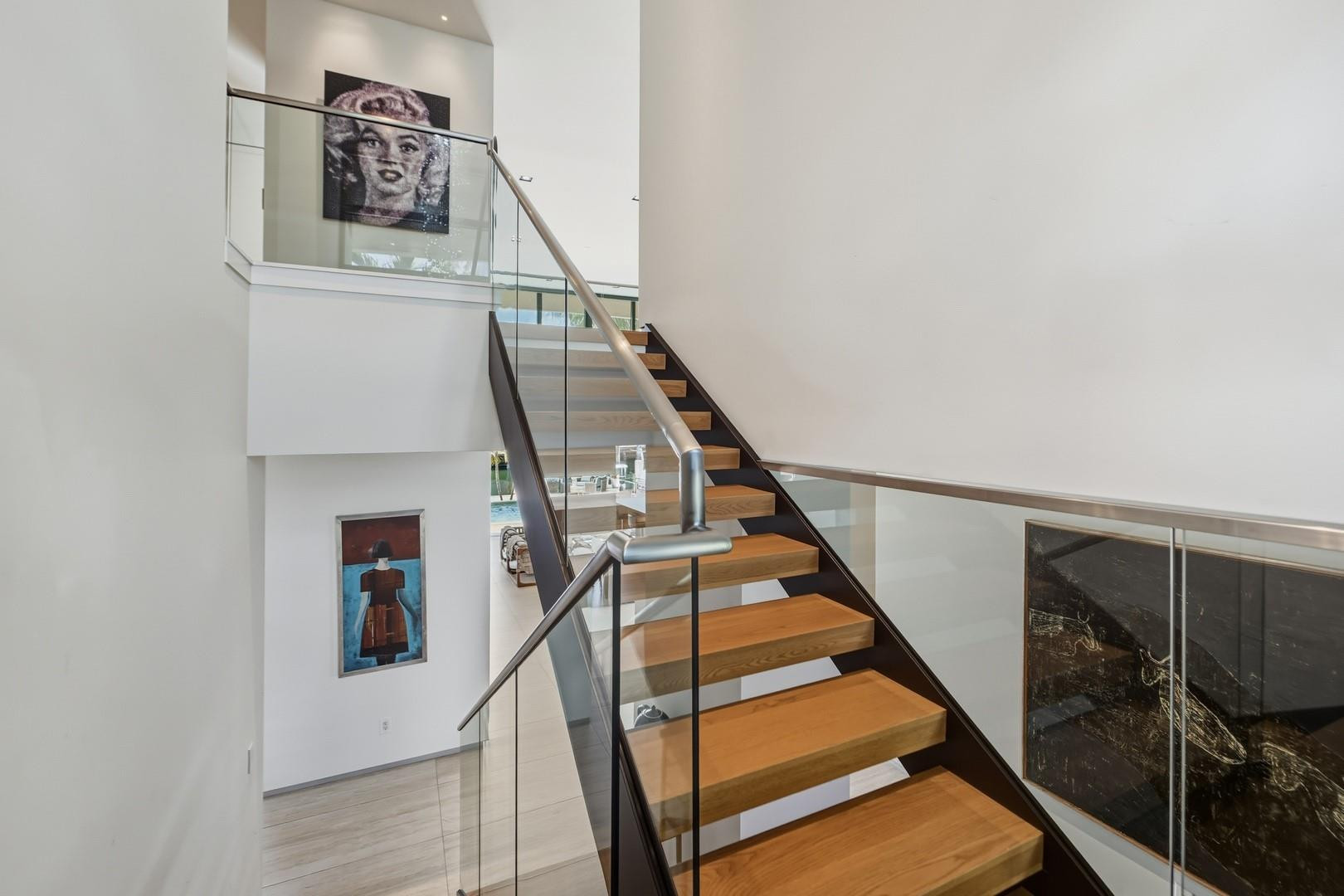 Riviera 6-17 B - Residential