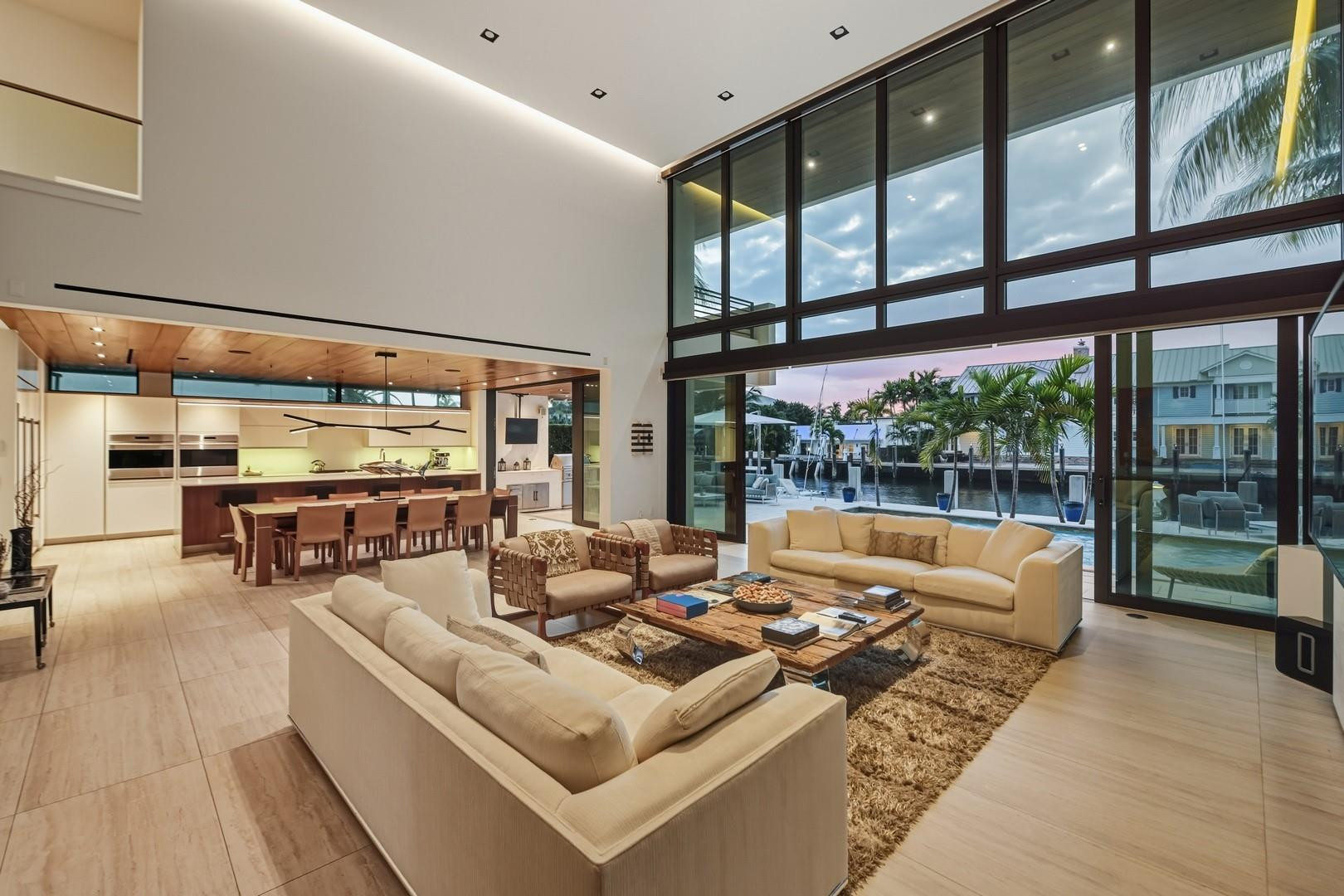 Riviera 6-17 B - Residential