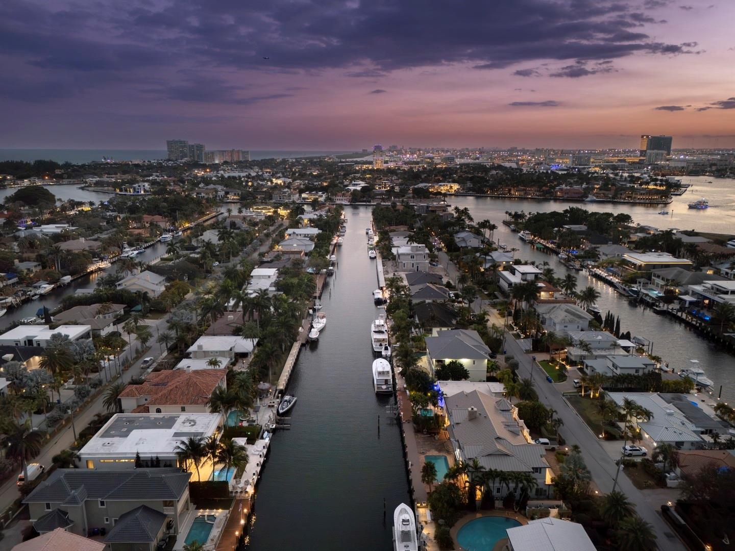 Riviera 6-17 B - Residential