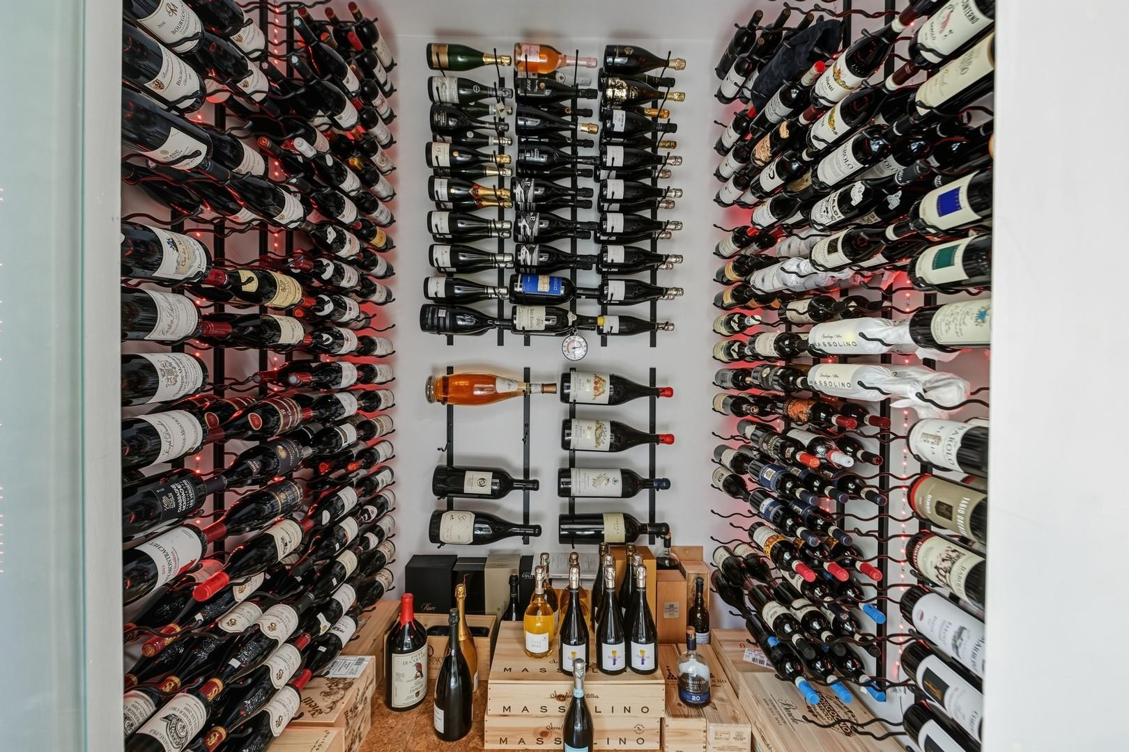 Riviera 6-17 B - Residential