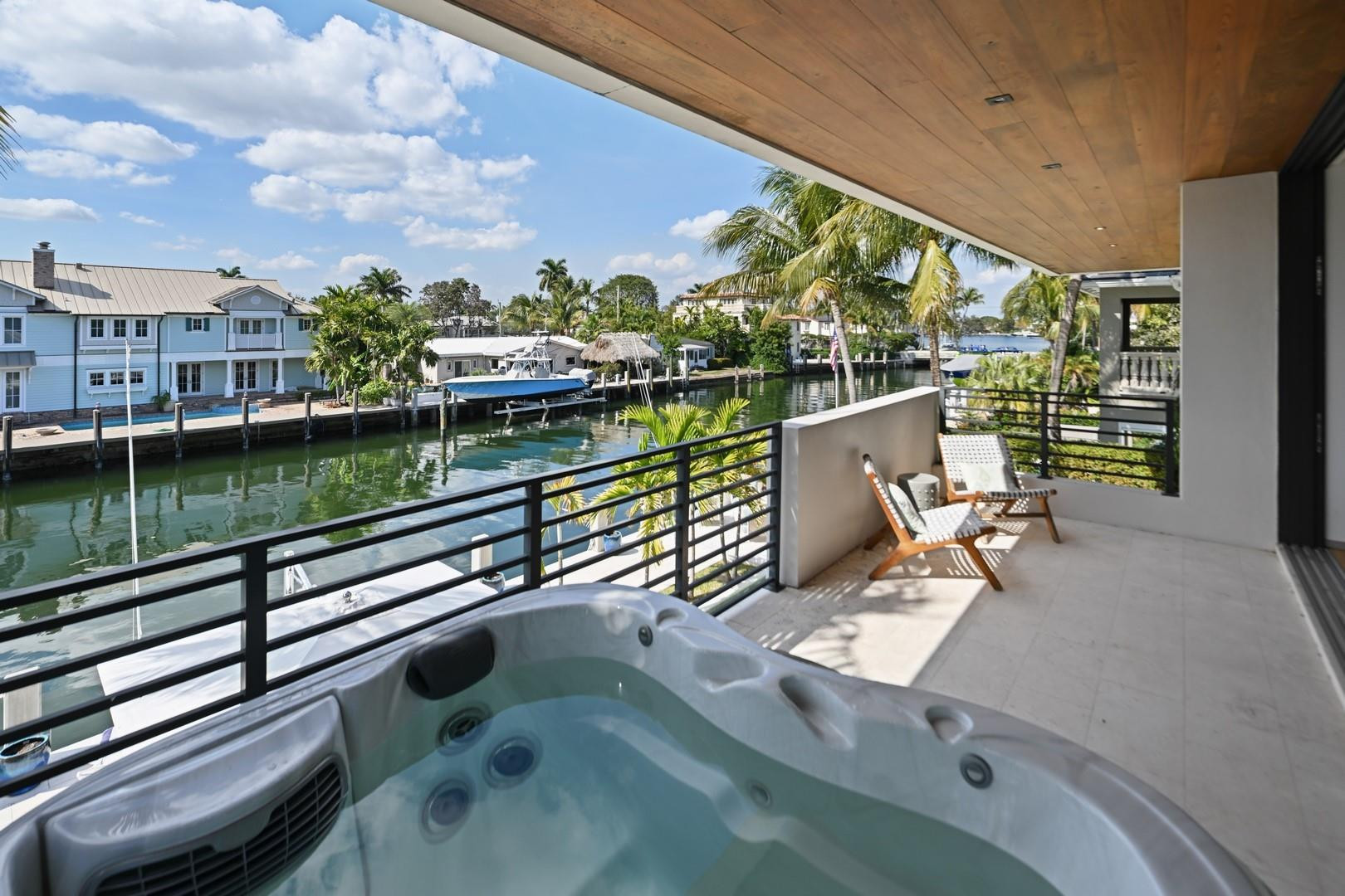 Riviera 6-17 B - Residential