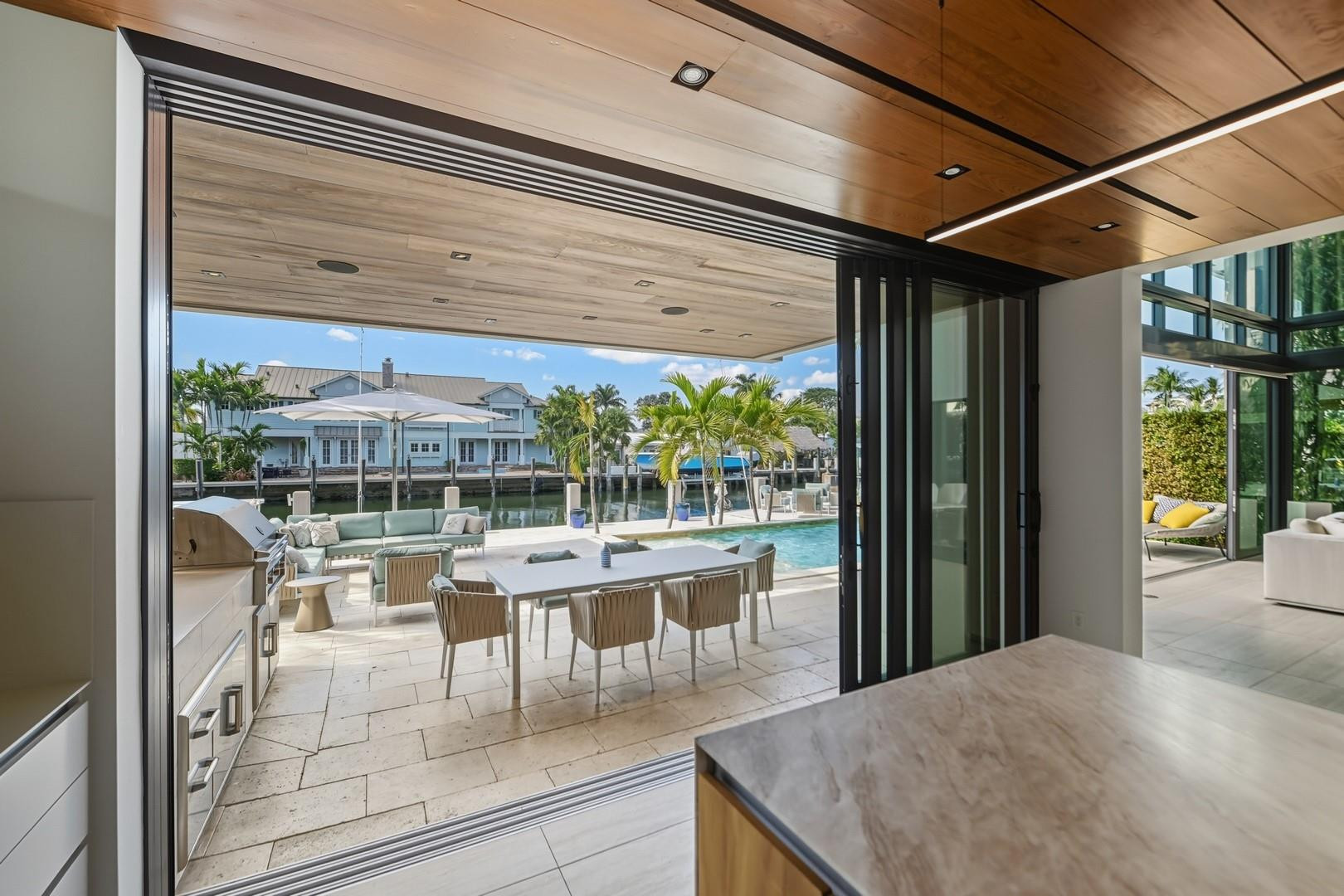 Riviera 6-17 B - Residential