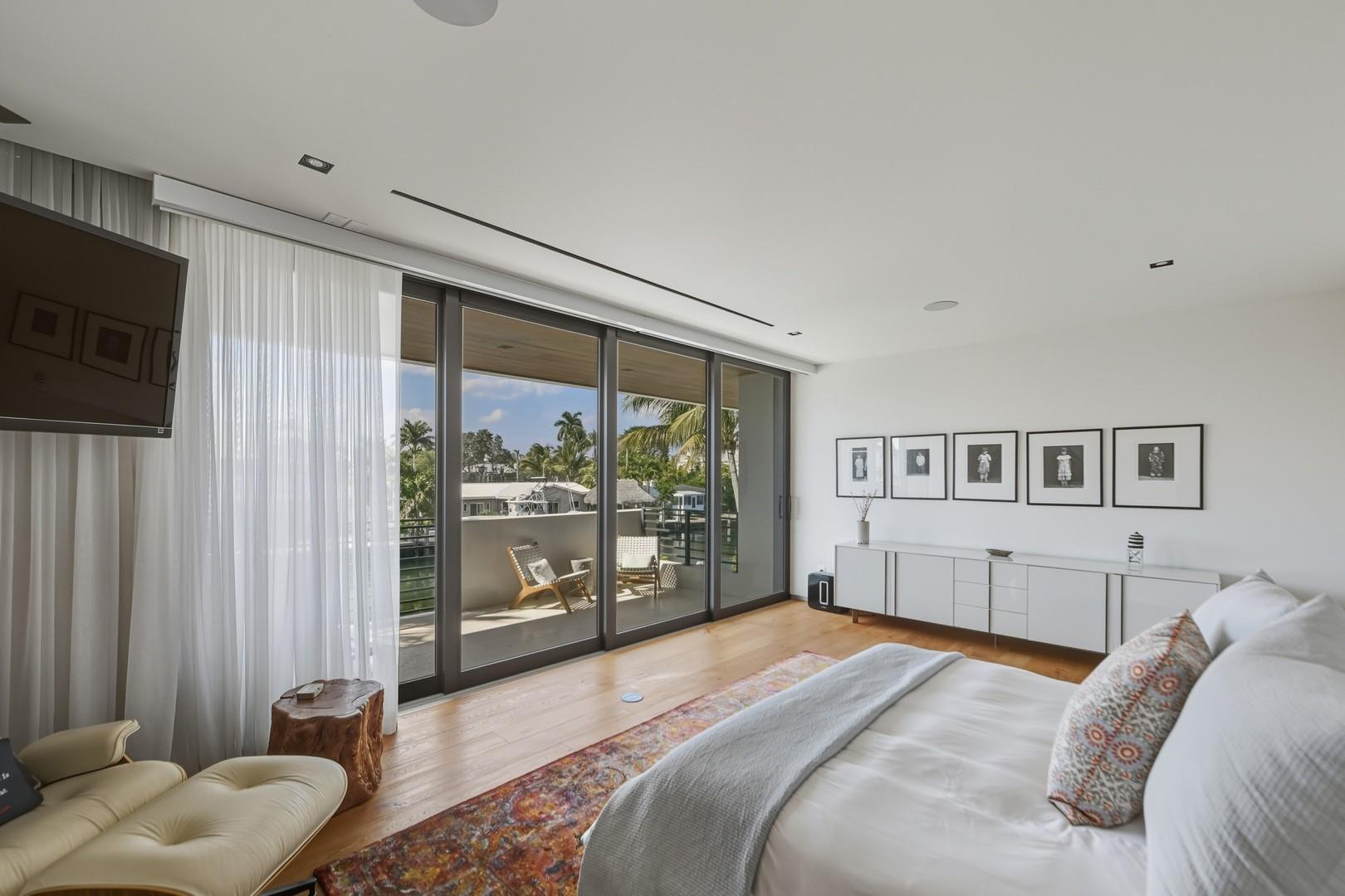 Riviera 6-17 B - Residential