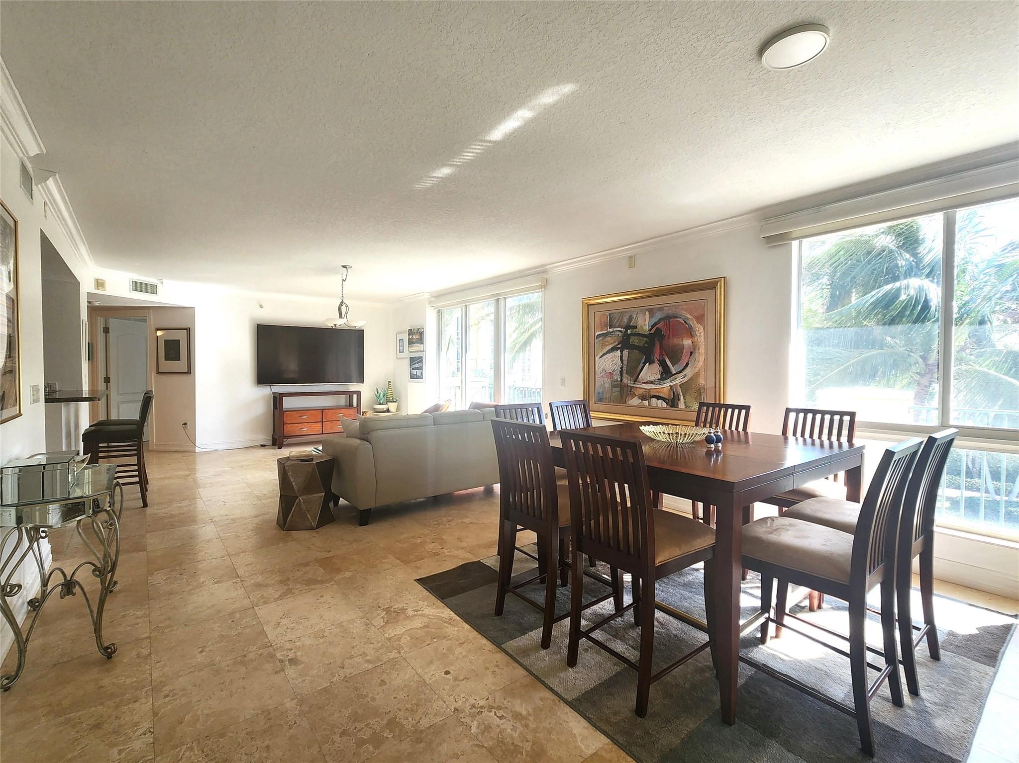 9 NE 20th Ave 302