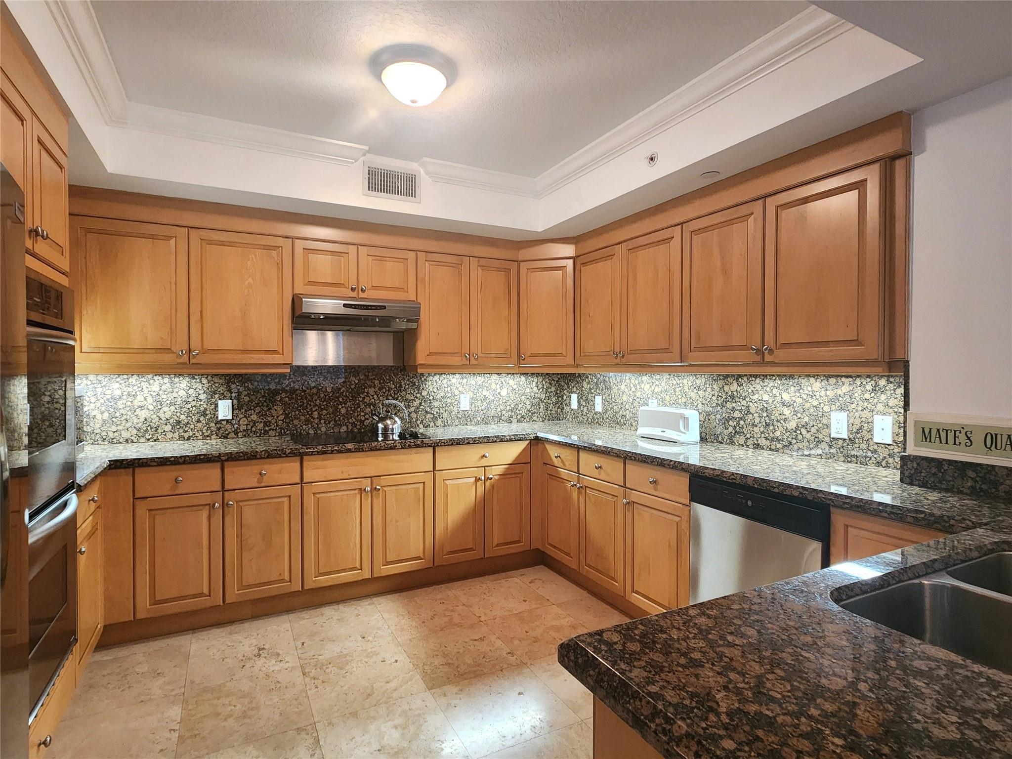 9 NE 20th Ave 302